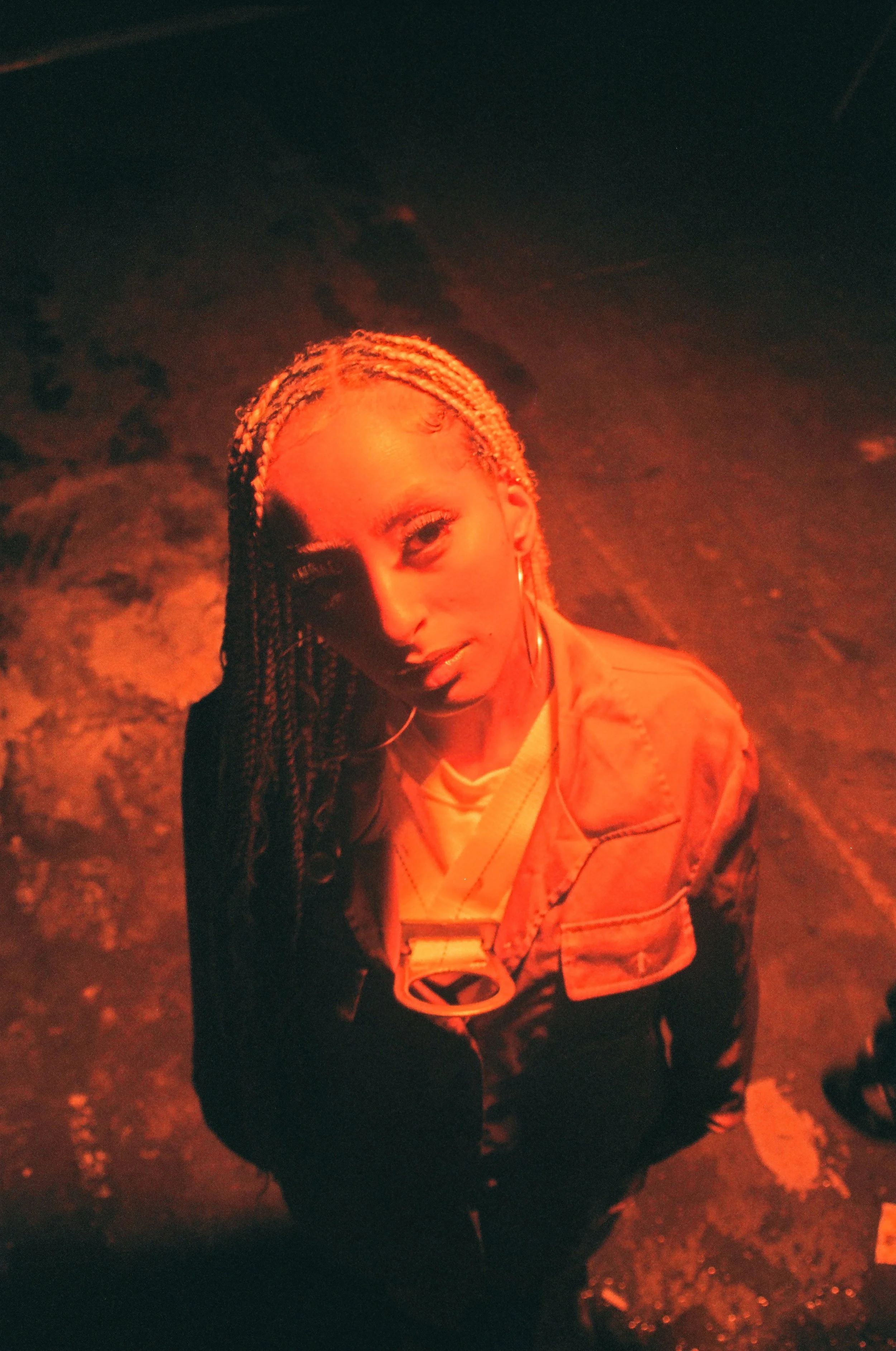 Trsit (2022)
35mm analog
Shot at Motor-Way Studios 