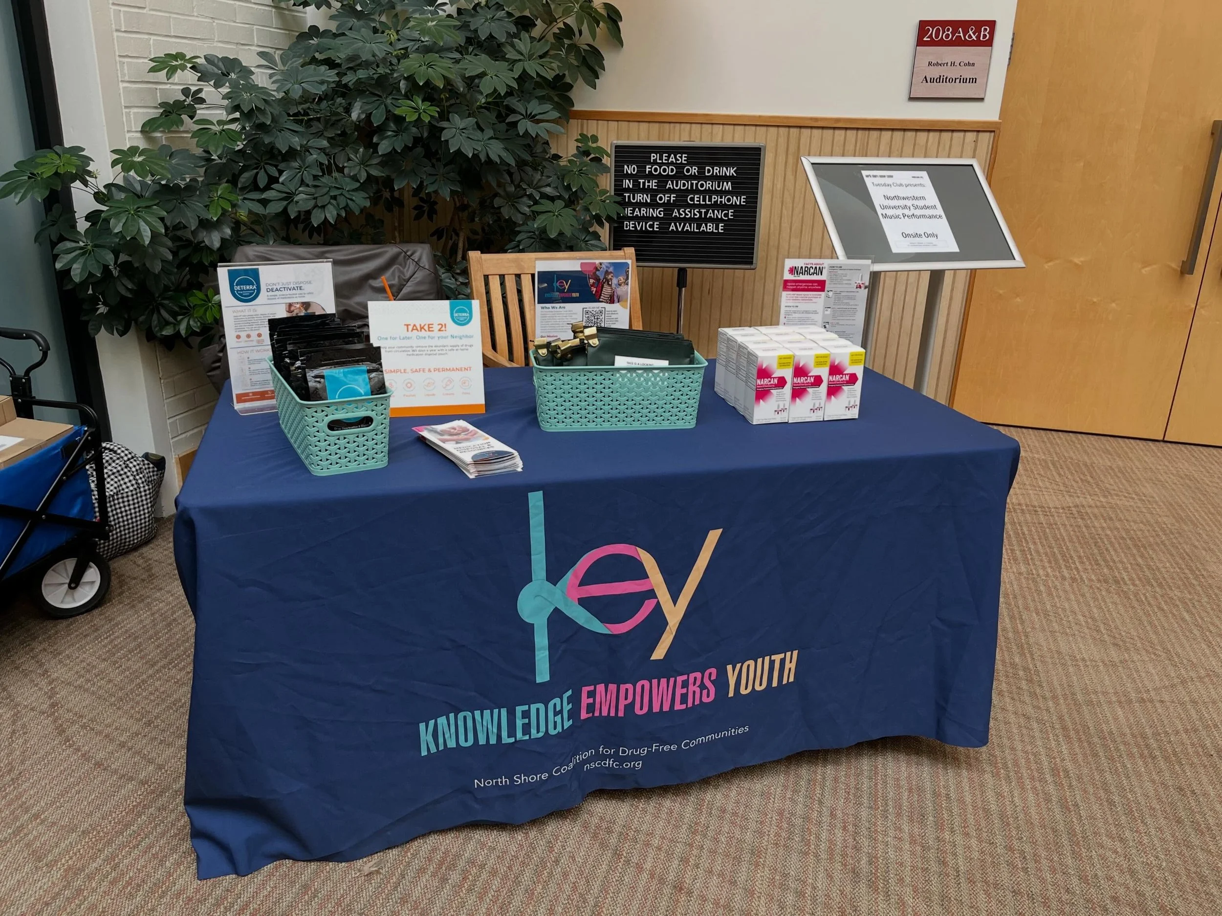 We had a wonderful time sharing our medication safety resources at the @north.shore.senior.center yesterday morning! 💊✅

#medicationsafety #keycoalition