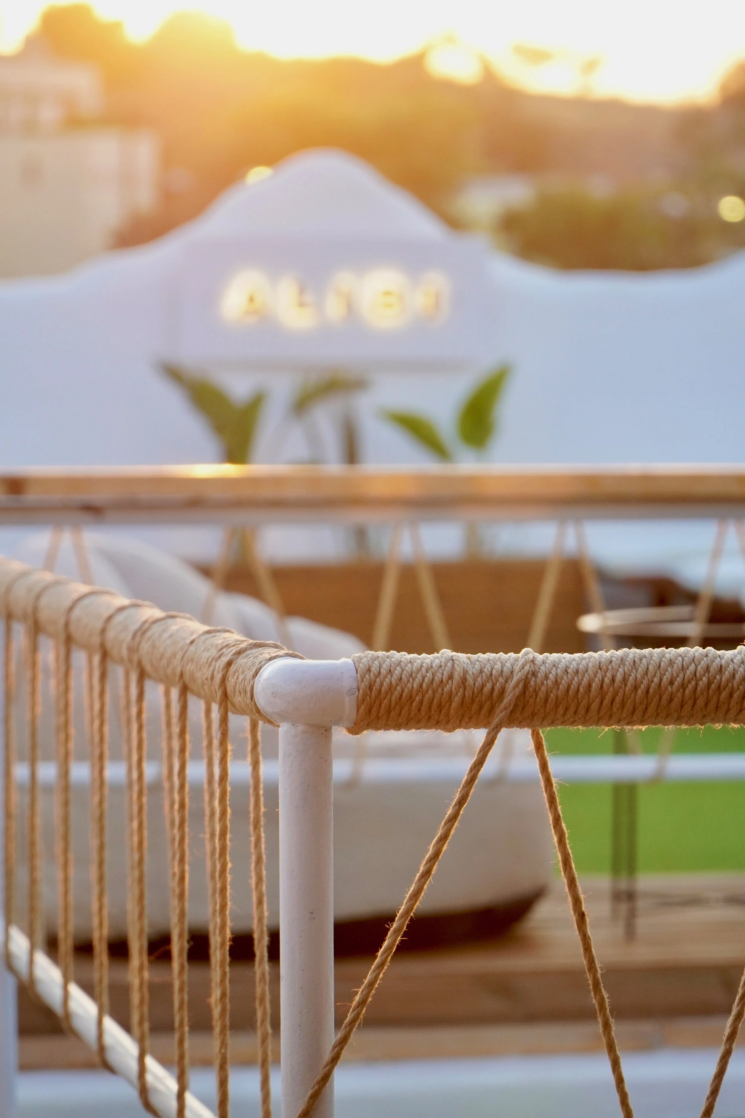 Discover our charming Hersonissos apartments. Stunning views, cozy stays, and the perfect Greek holiday. Book your unforgettable getaway today!