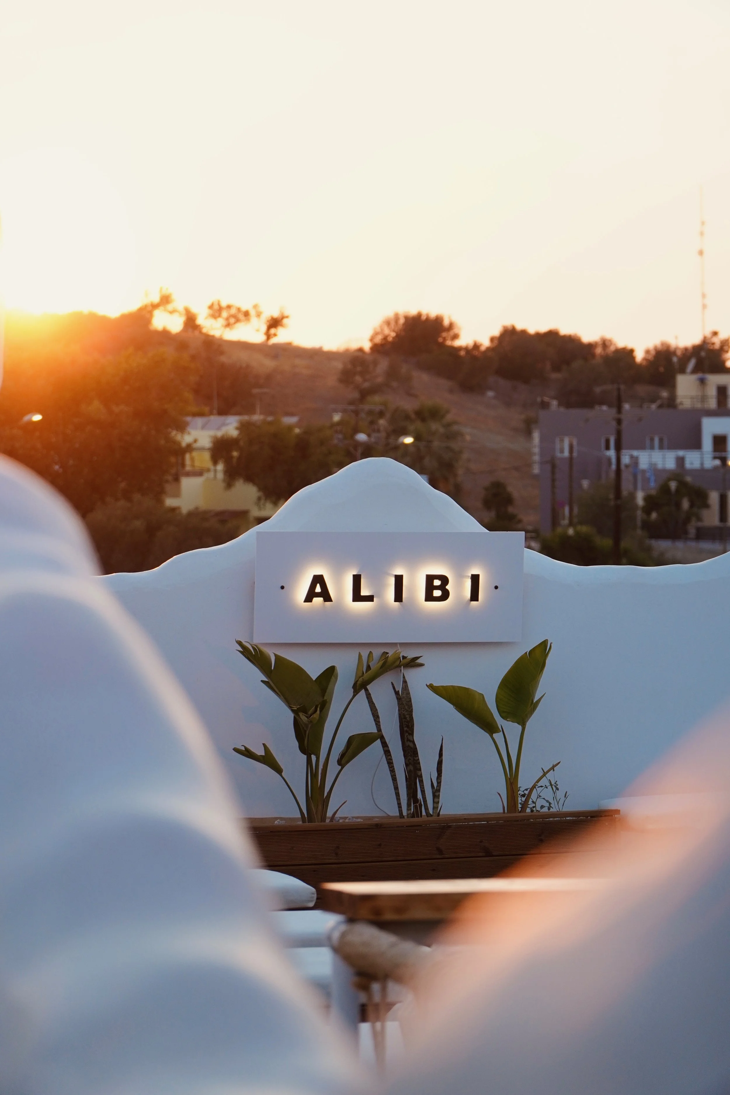 Discover our charming Hersonissos apartments. Stunning views, cozy stays, and the perfect Greek holiday. Book your unforgettable getaway today!