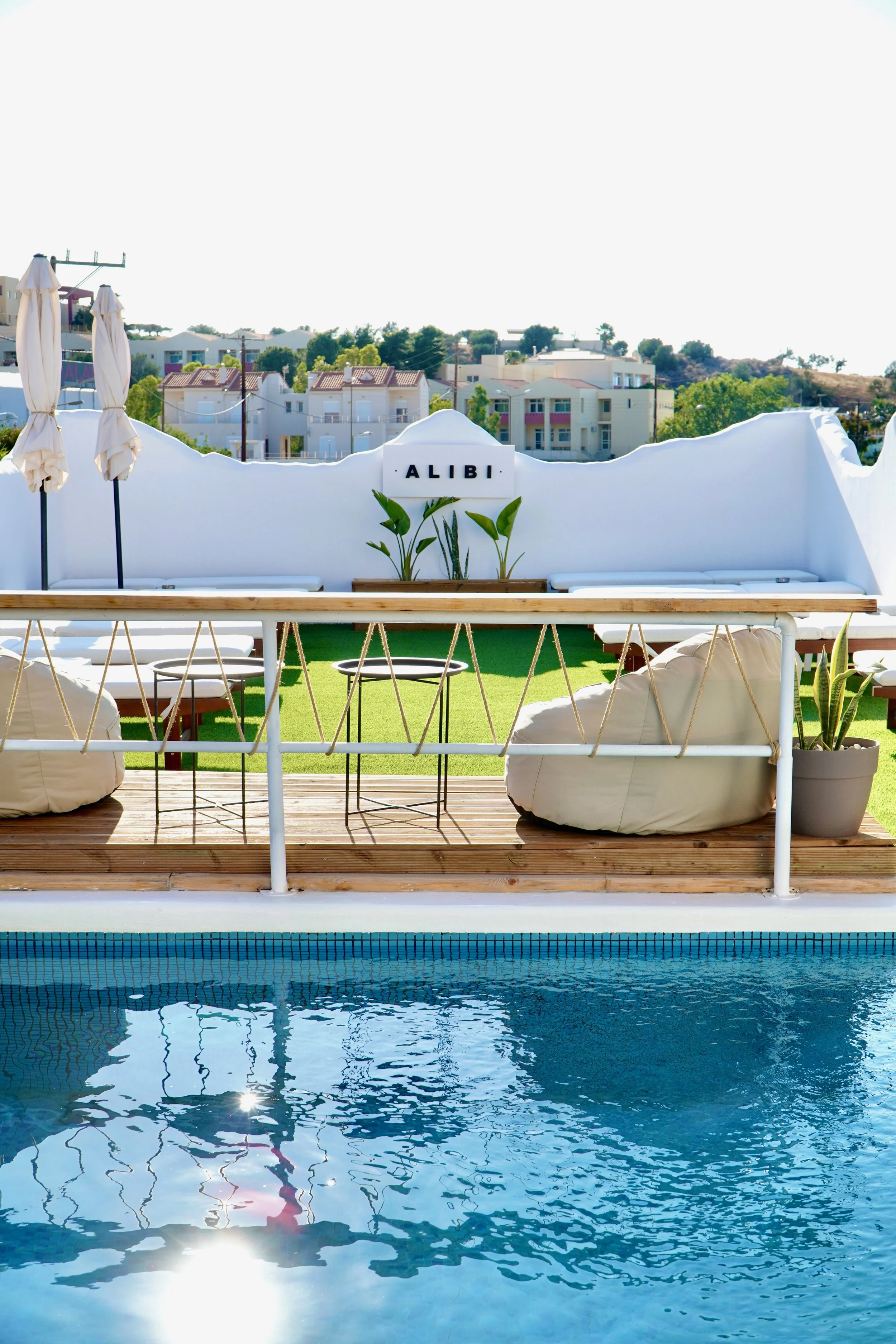 Discover our charming Hersonissos apartments. Stunning views, cozy stays, and the perfect Greek holiday. Book your unforgettable getaway today!