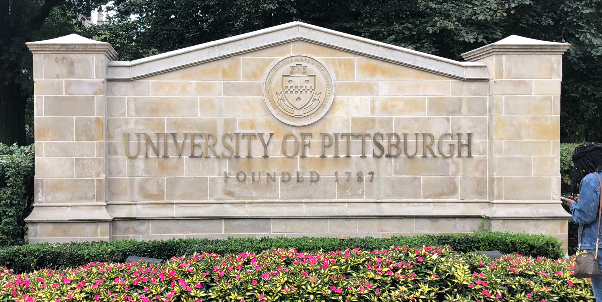 pittsign.png