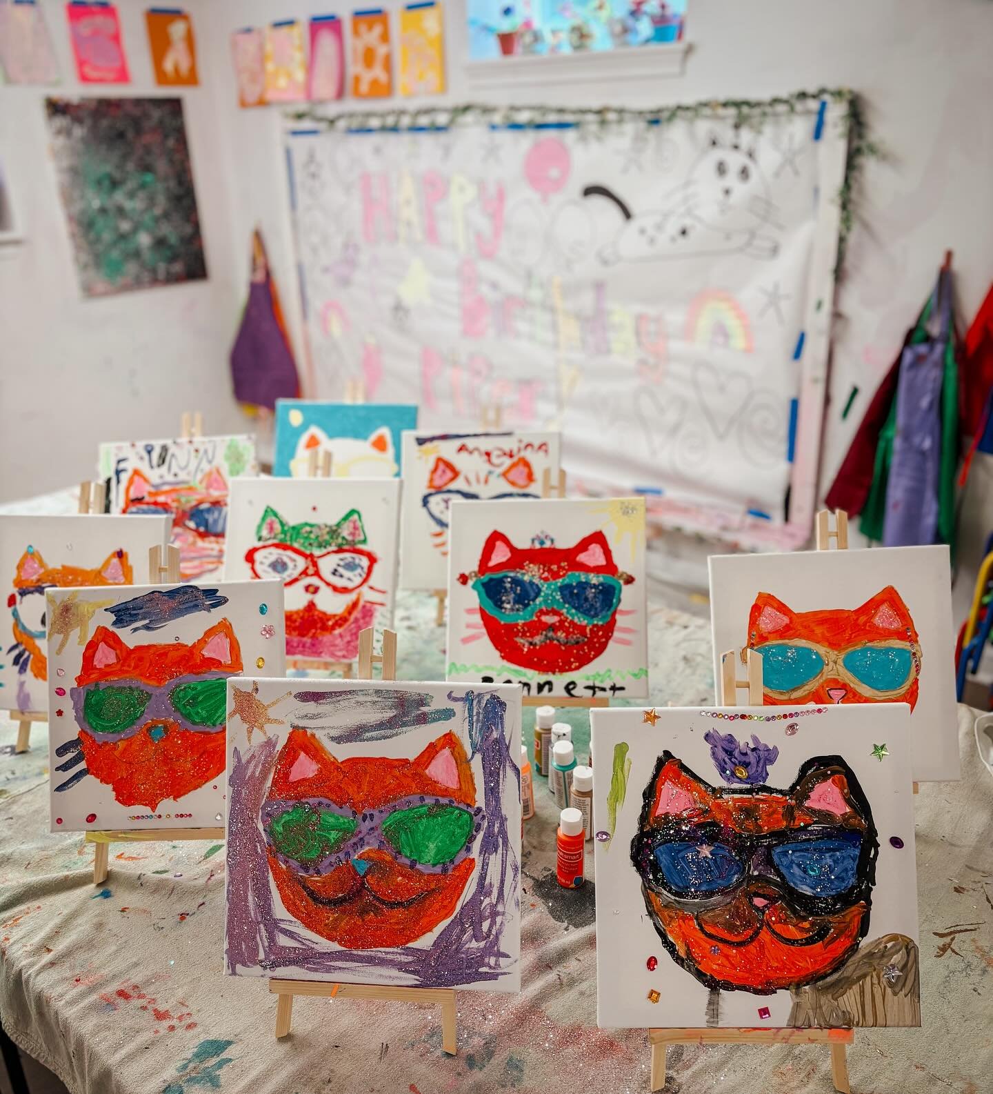 Can all our parties be CAT parties?! It&rsquo;s been our most popular custom request and I am NOT upset about it!! 🐈❤️
