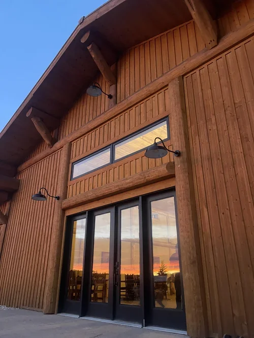 LORRAYNE RANCH (WOOD BARN)