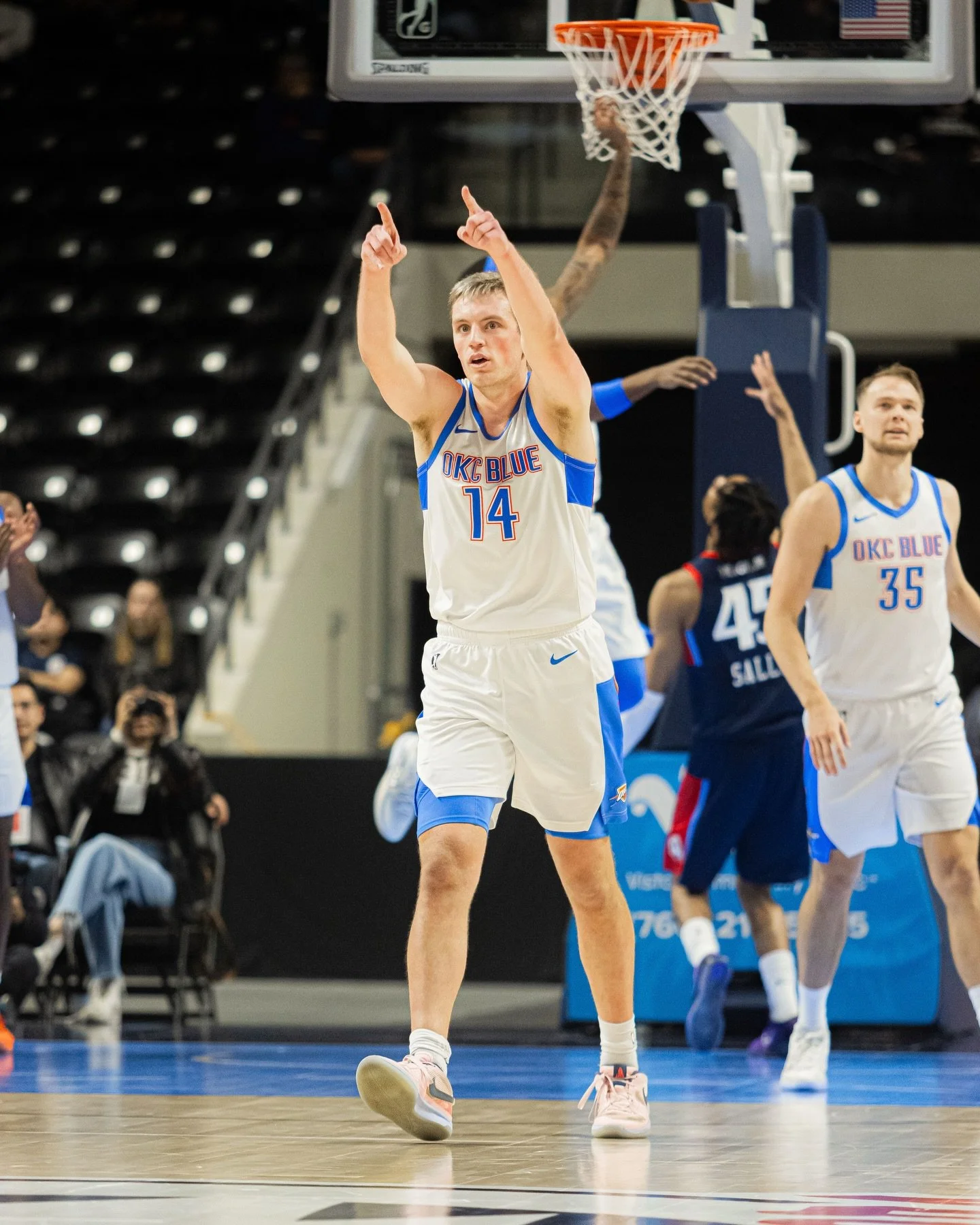 okcblue_1776704406_3879600205964838939_230691342.jpg