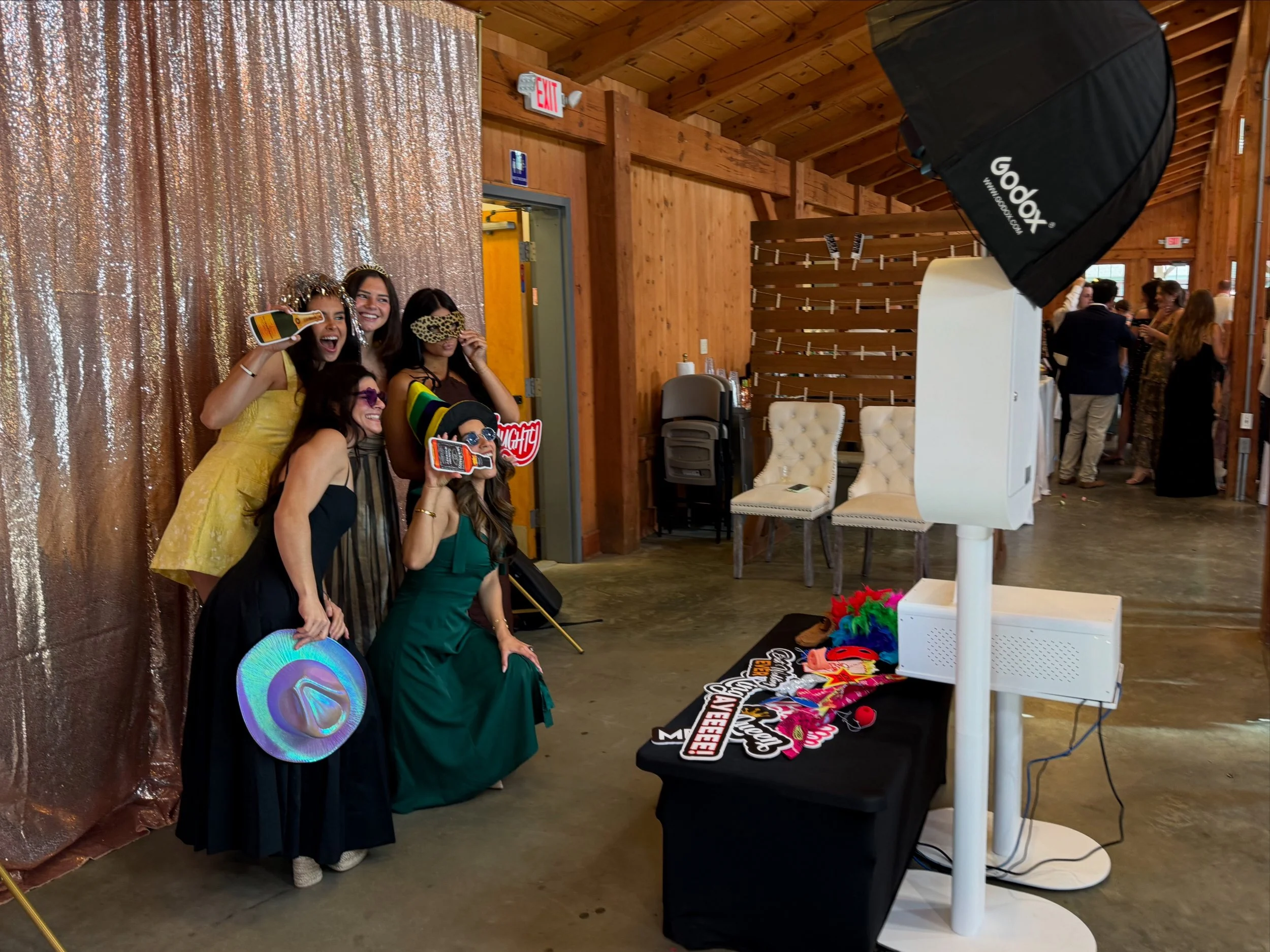 Wedding Photo Booth Rental Cost in New Jersey: 2026 Pricing Guide