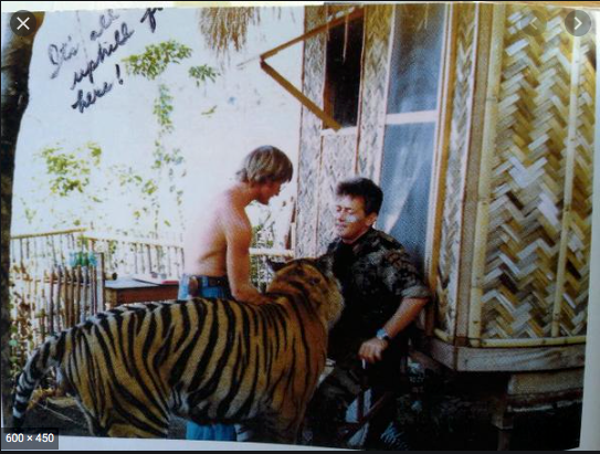 Monty-Martin Sheen w_Tiger.png