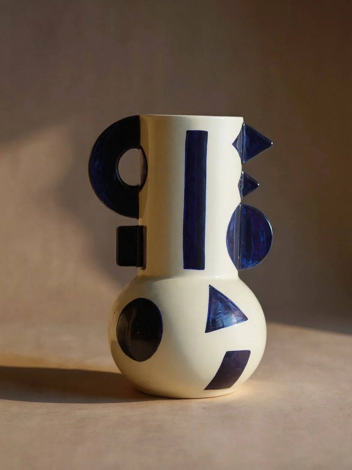 Hoy nos hemos parado a investigar y mejorar la fragilidad. Es, sin duda, el reto m&aacute;s grande de nuestra venta online.

A veces, al entregar un paquete al mensajero, nos asalta esa duda: &ldquo;&iquest;Habr&aacute; sido suficiente? &iquest;Deber