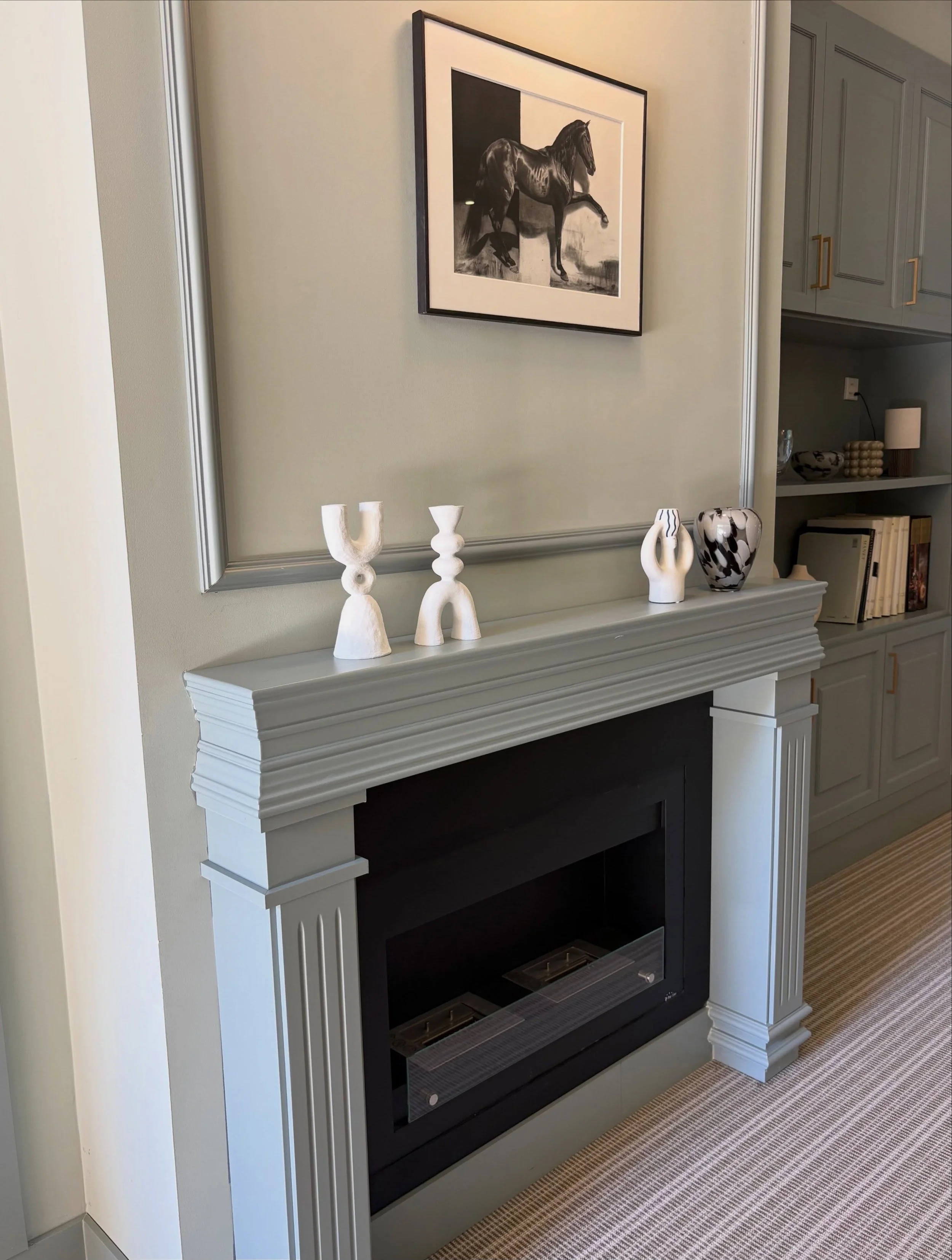 Decoraciones bicolor con nuestras piezas m&aacute;s elegantes. 📷 @las_arcadias