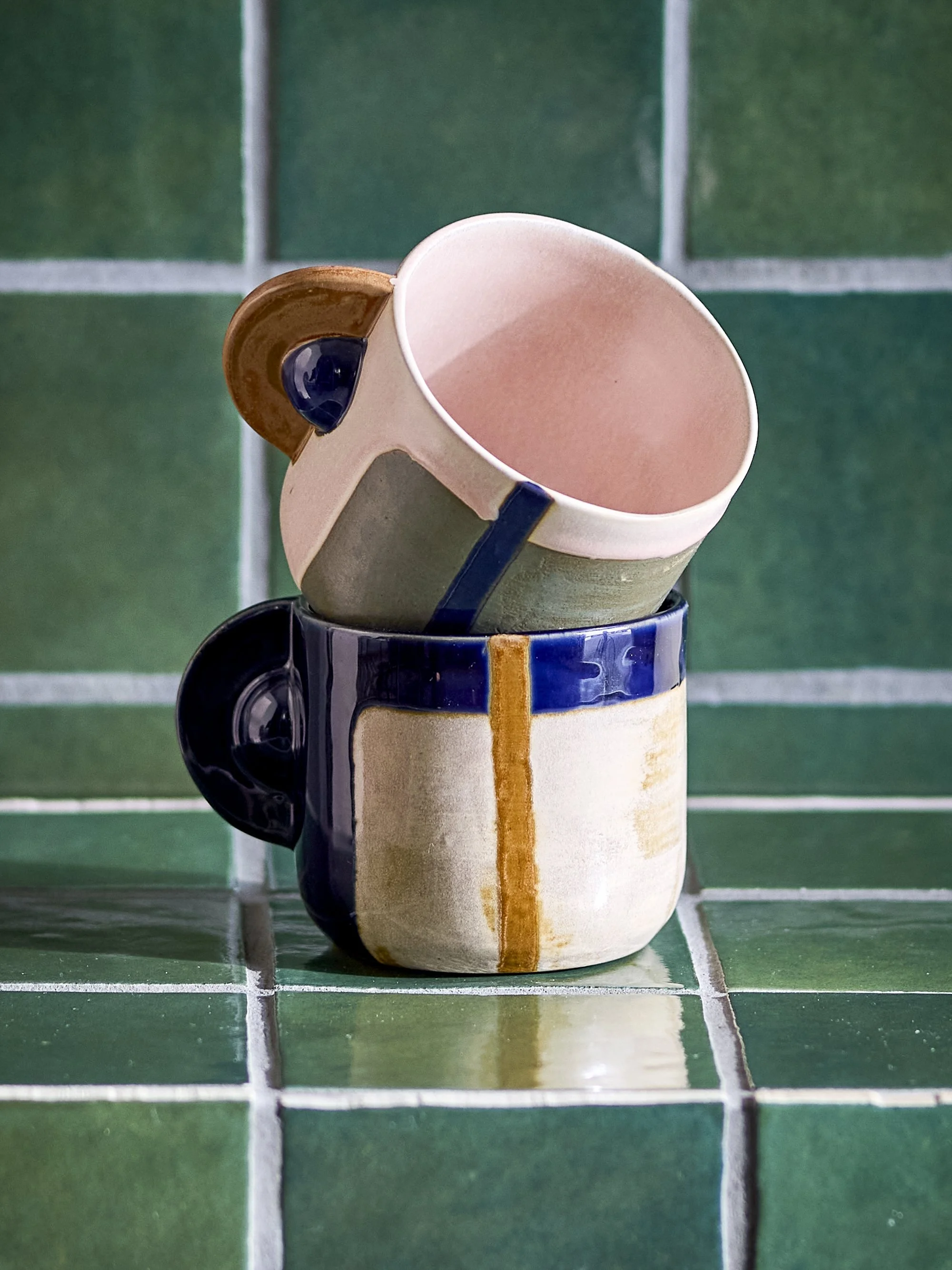 Mug_Bolivia_82063178_182063178_45.jpg