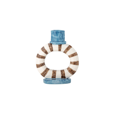 Animacion de distintos candelabros de ceramica de Blomingville