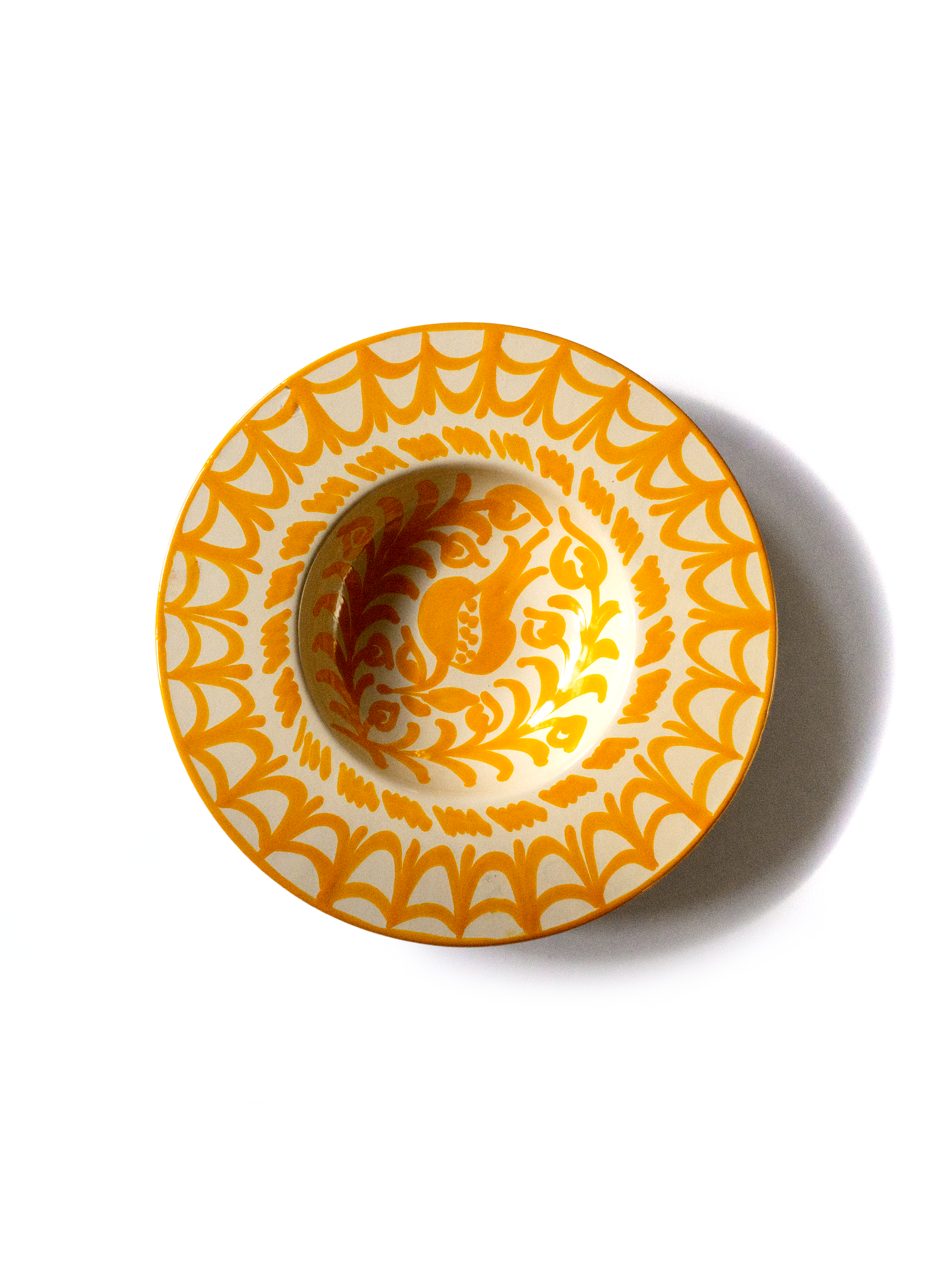 Cue_Deep_Plate_Repintado_Amarillo_26cm_1.png