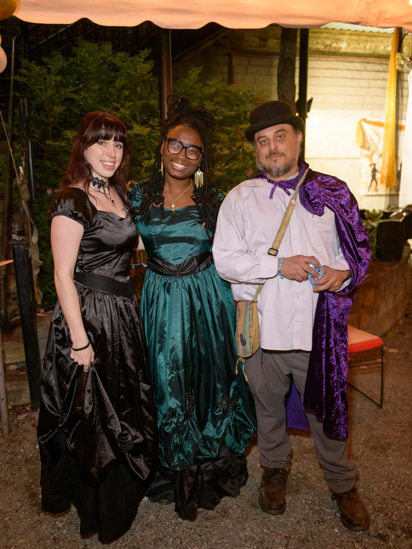 Amazing night at the Gilded Age Gala Celebrating 150 years of @thebangorartsociety at the @zillmanartmuseum 🍾🎻 
It was such a pleasure to work on this amazing committee with @djiceghost leading us and for working so hard to make it come together!