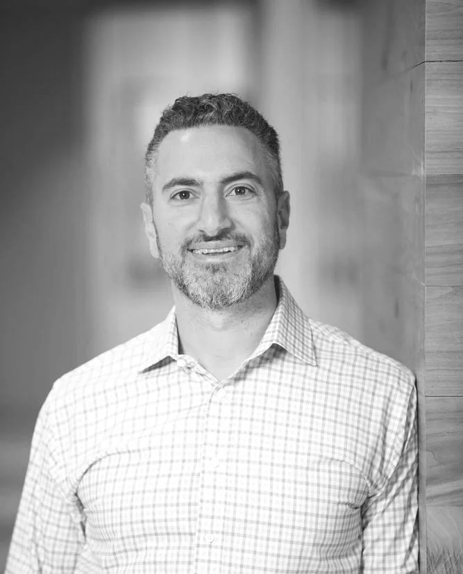 Linkedin headshot.jpg