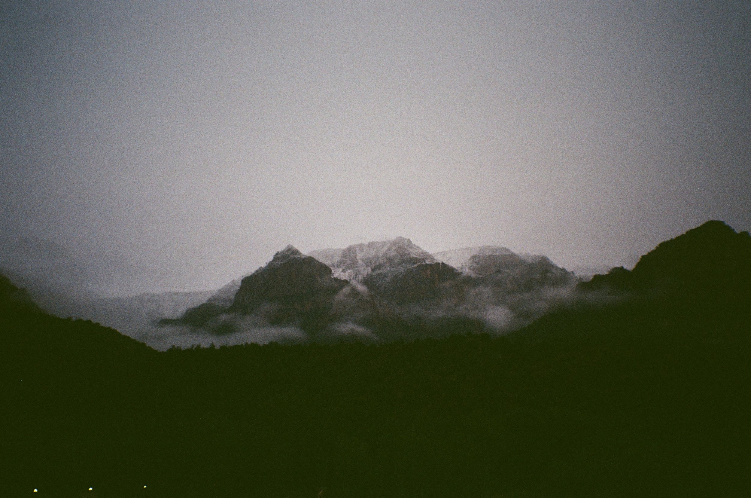 04_Sedona_Mountains3.jpg