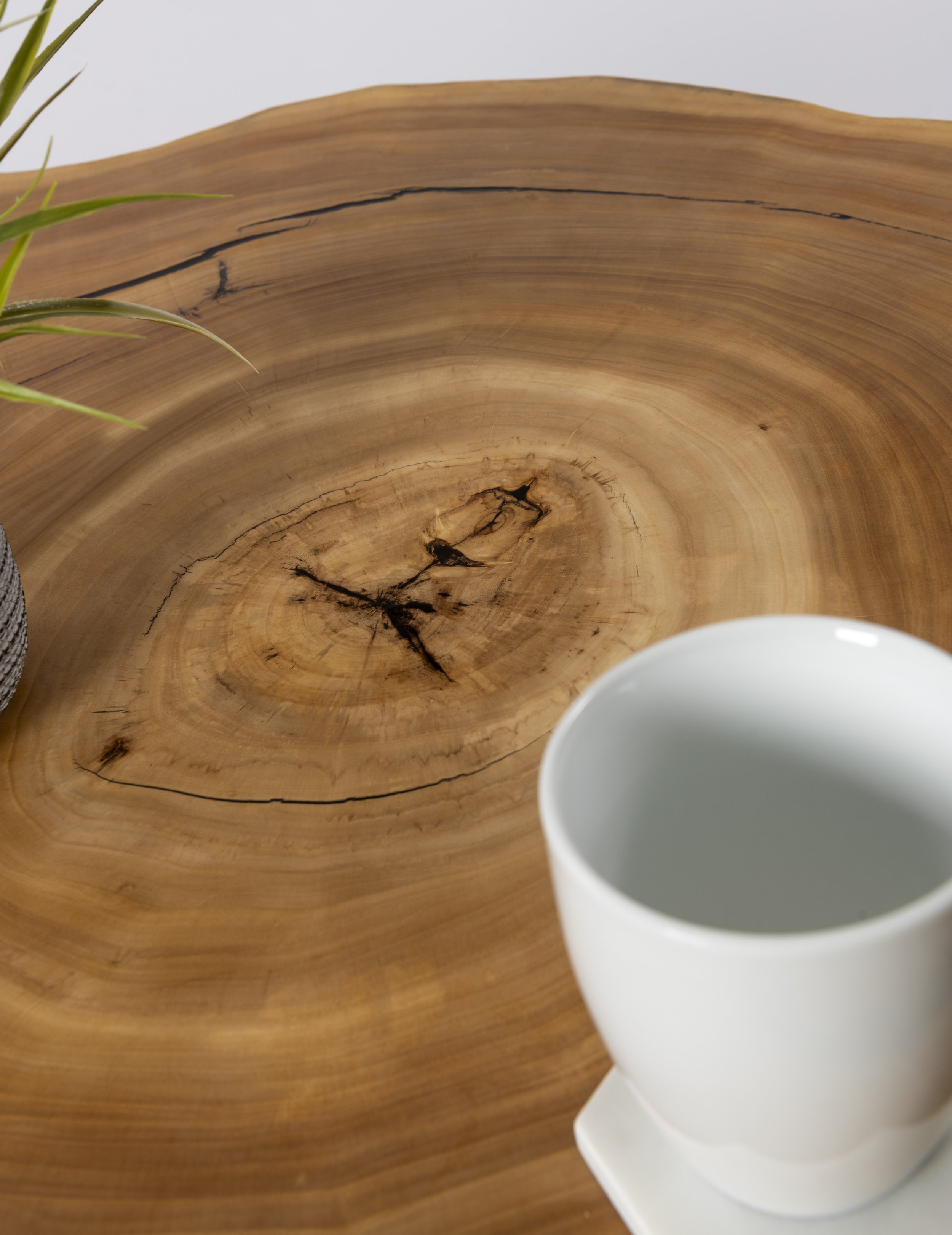 coffee-table_round13.jpg