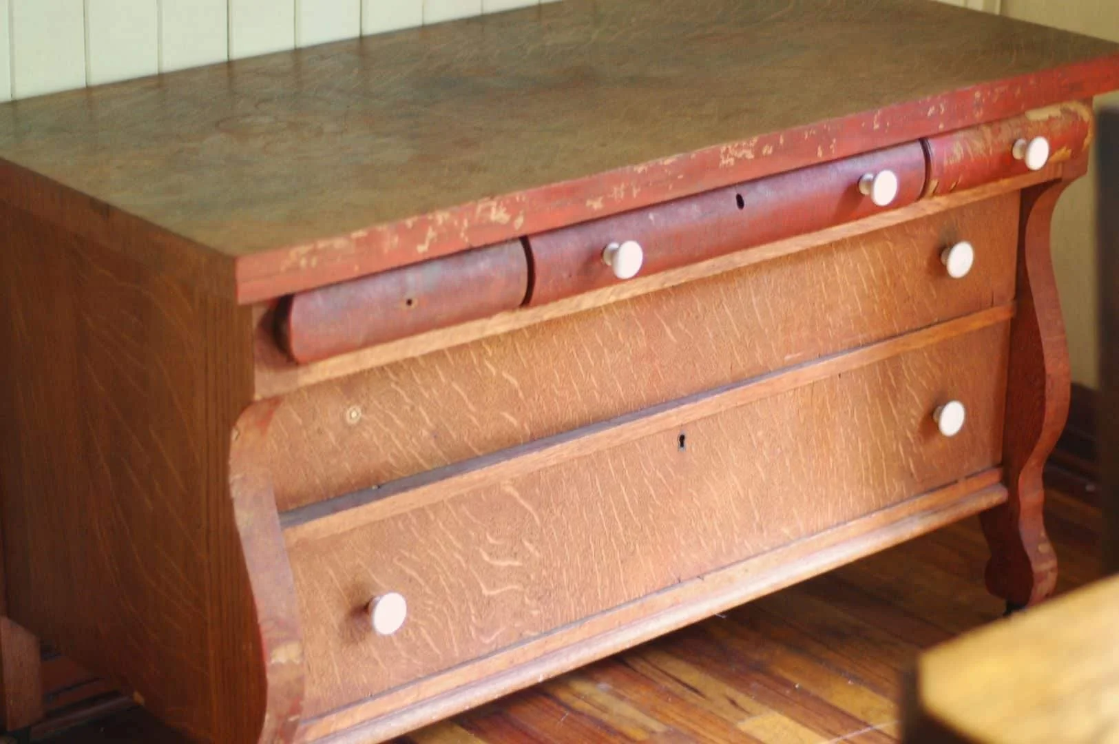 Nesting Issues meet Chalk Paint.