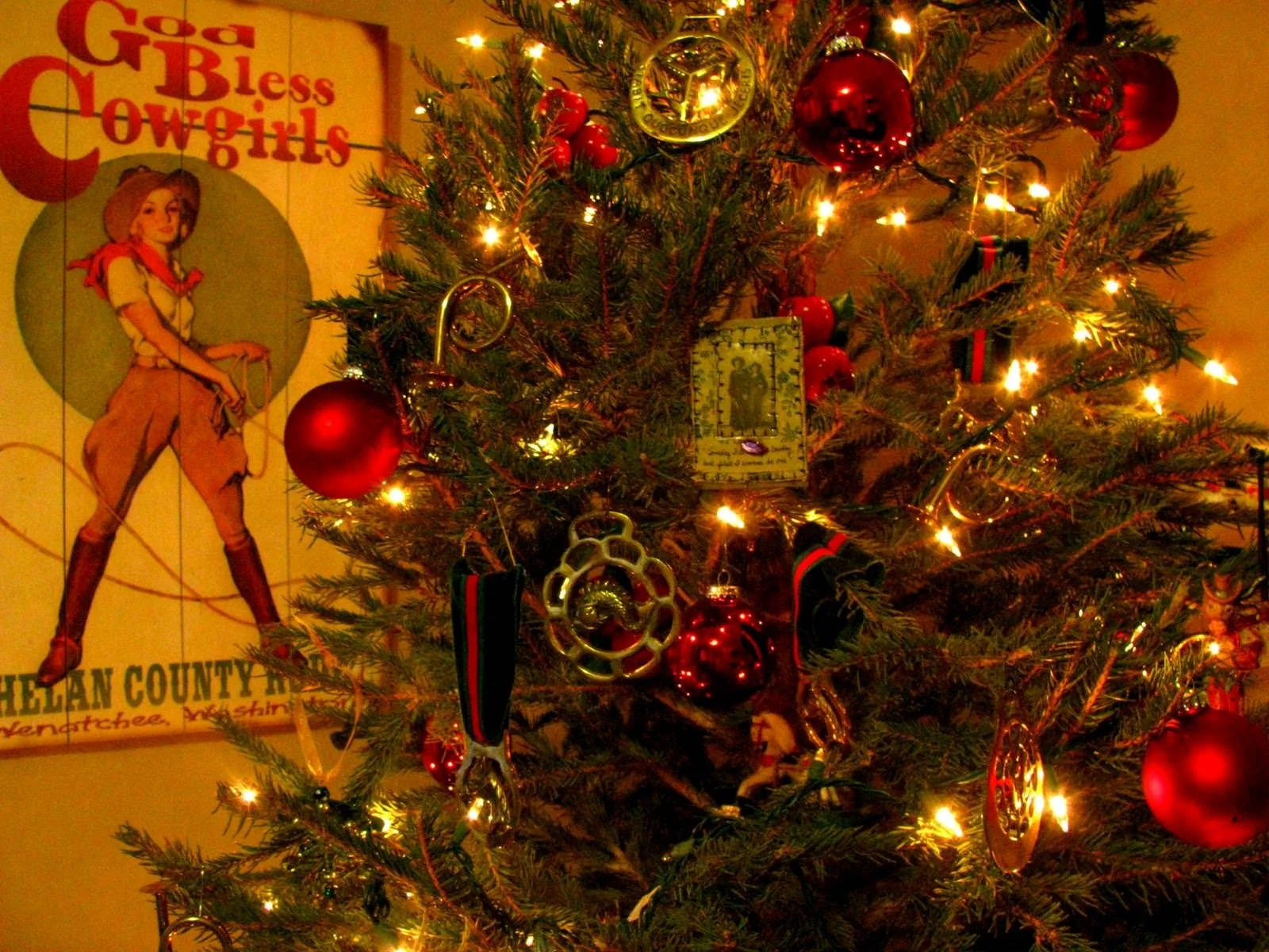 My tree wants to crush people.