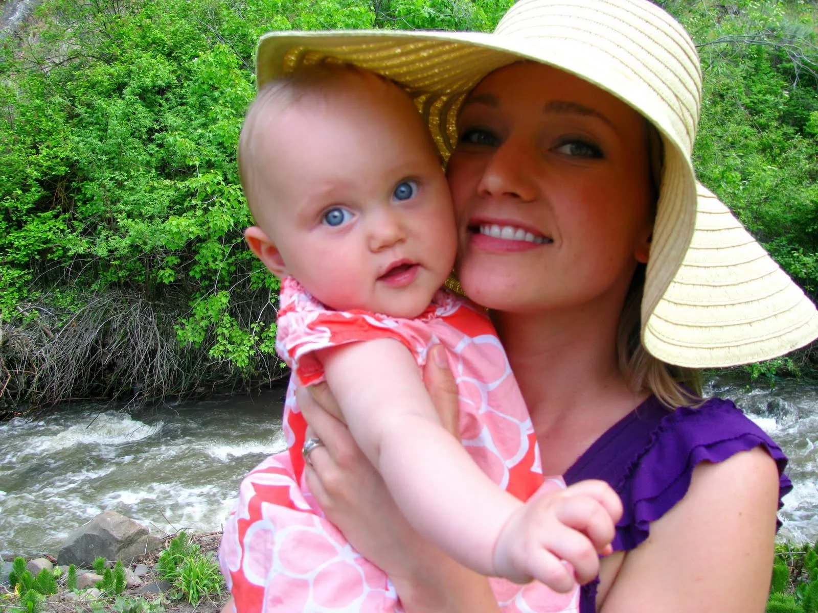 Rockin' my new accessory.