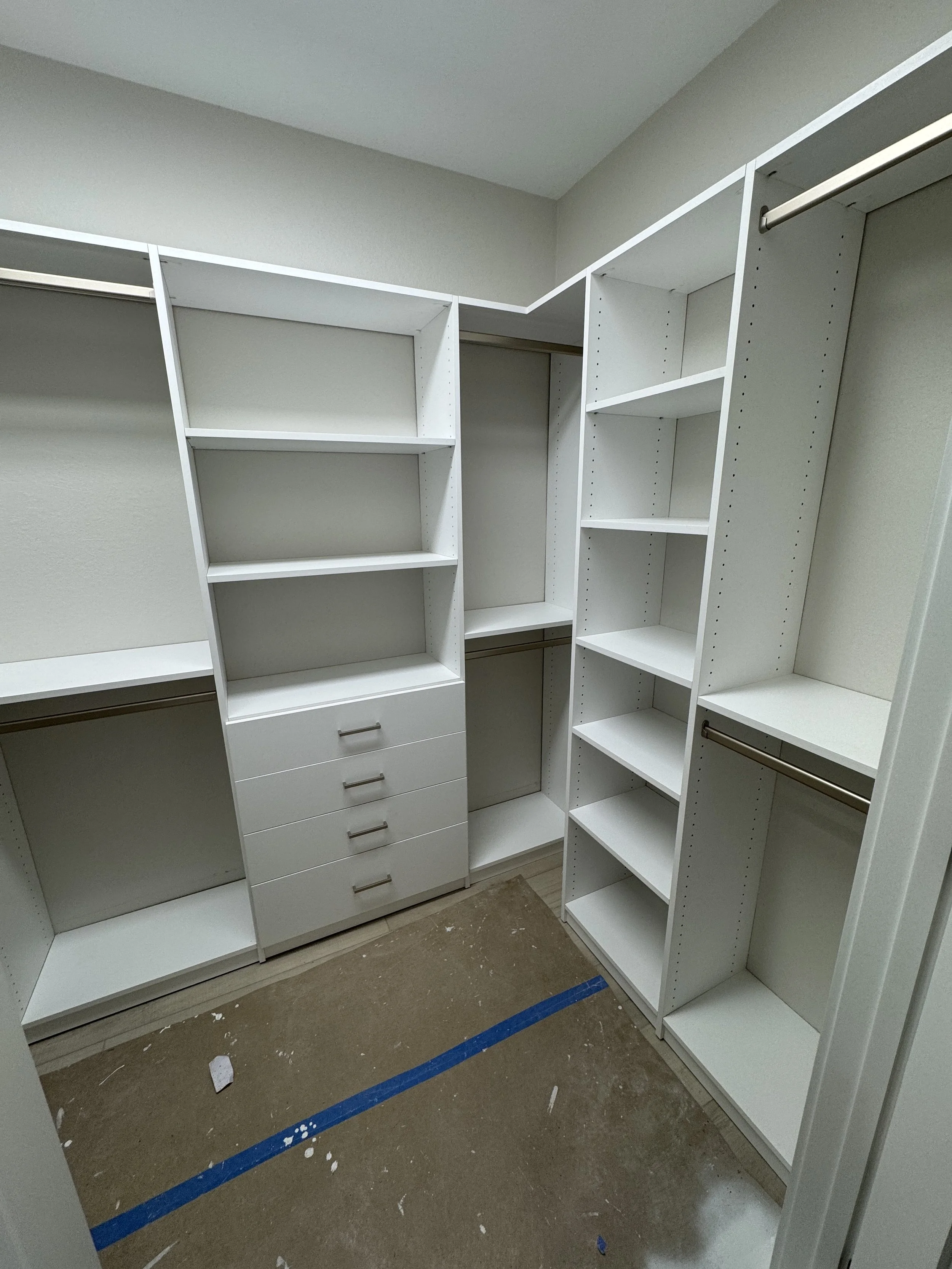 Custom Closets.jpeg
