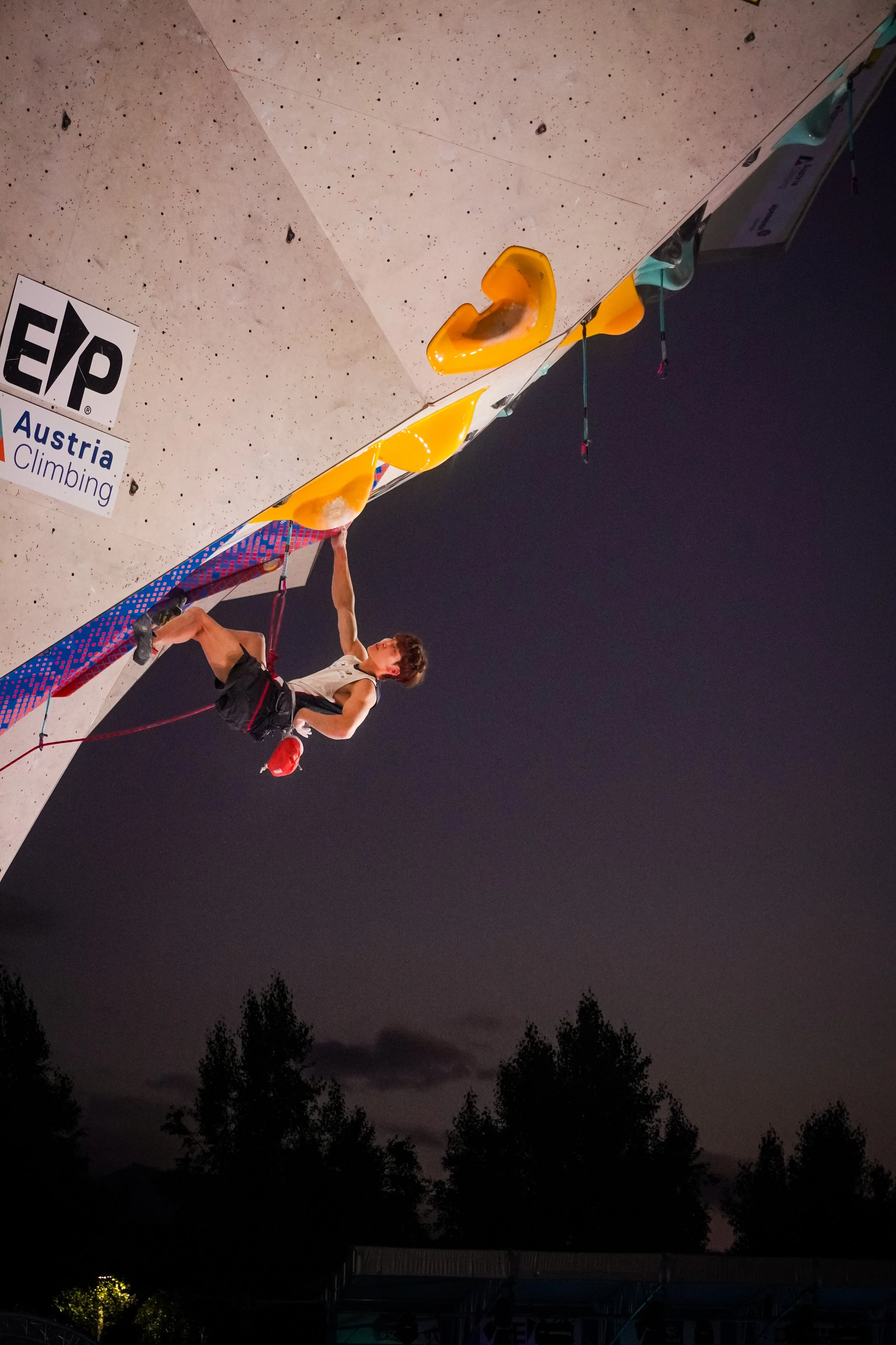 Dohyun Lead Semis 09.jpg