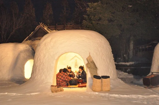 岩手県コタツかまくら.jpg