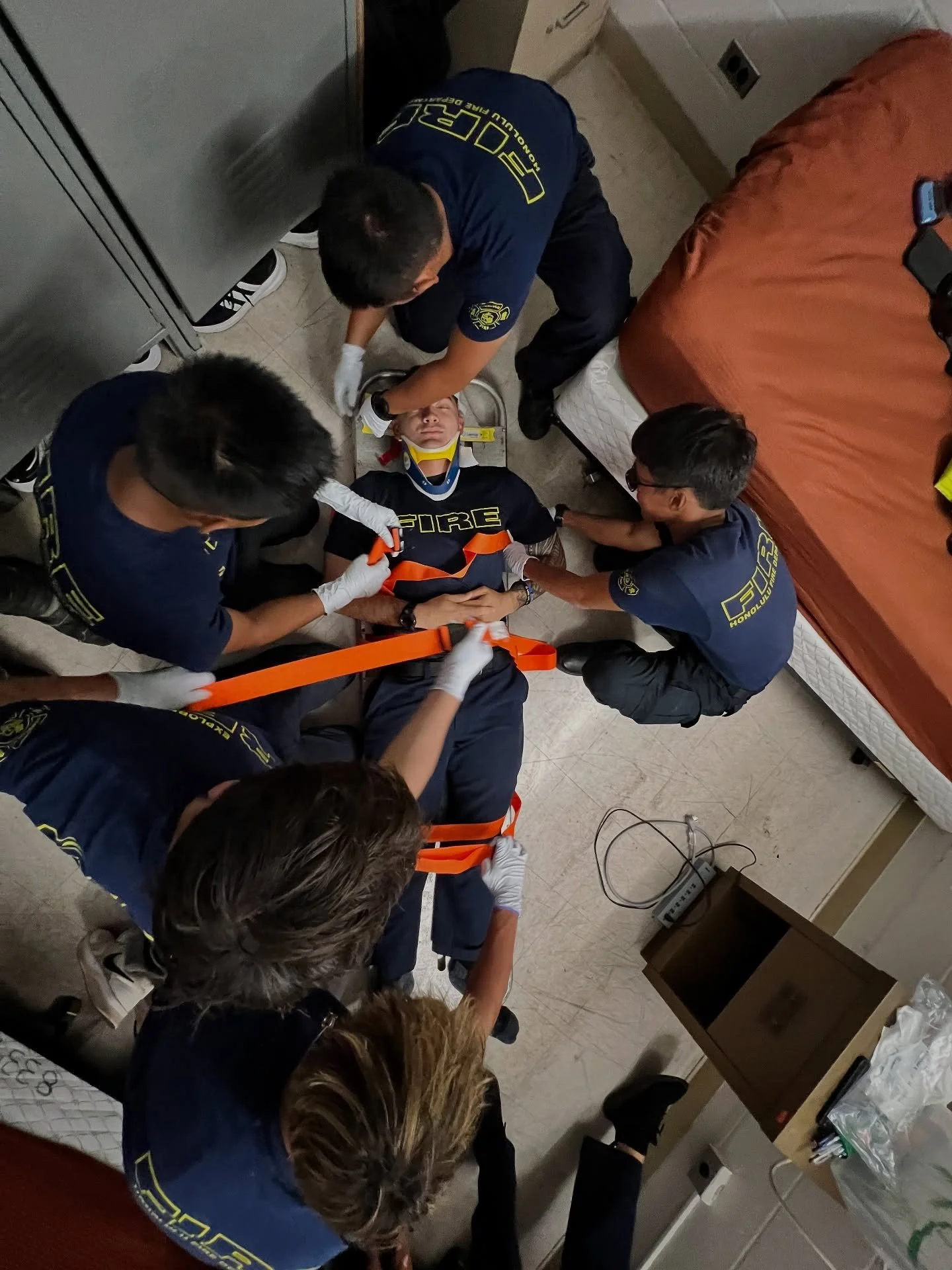 Tough times donʻt last. 
Tough teams do.

#growthmimdset #fireexplorers #mahalo #fire #firehfighters #firefighter #hawaii #hawaiian #honolulufiredepartment #fireexplorer #exploring #aloha #pride #service #dedication #prideservicededication #hawaiifir