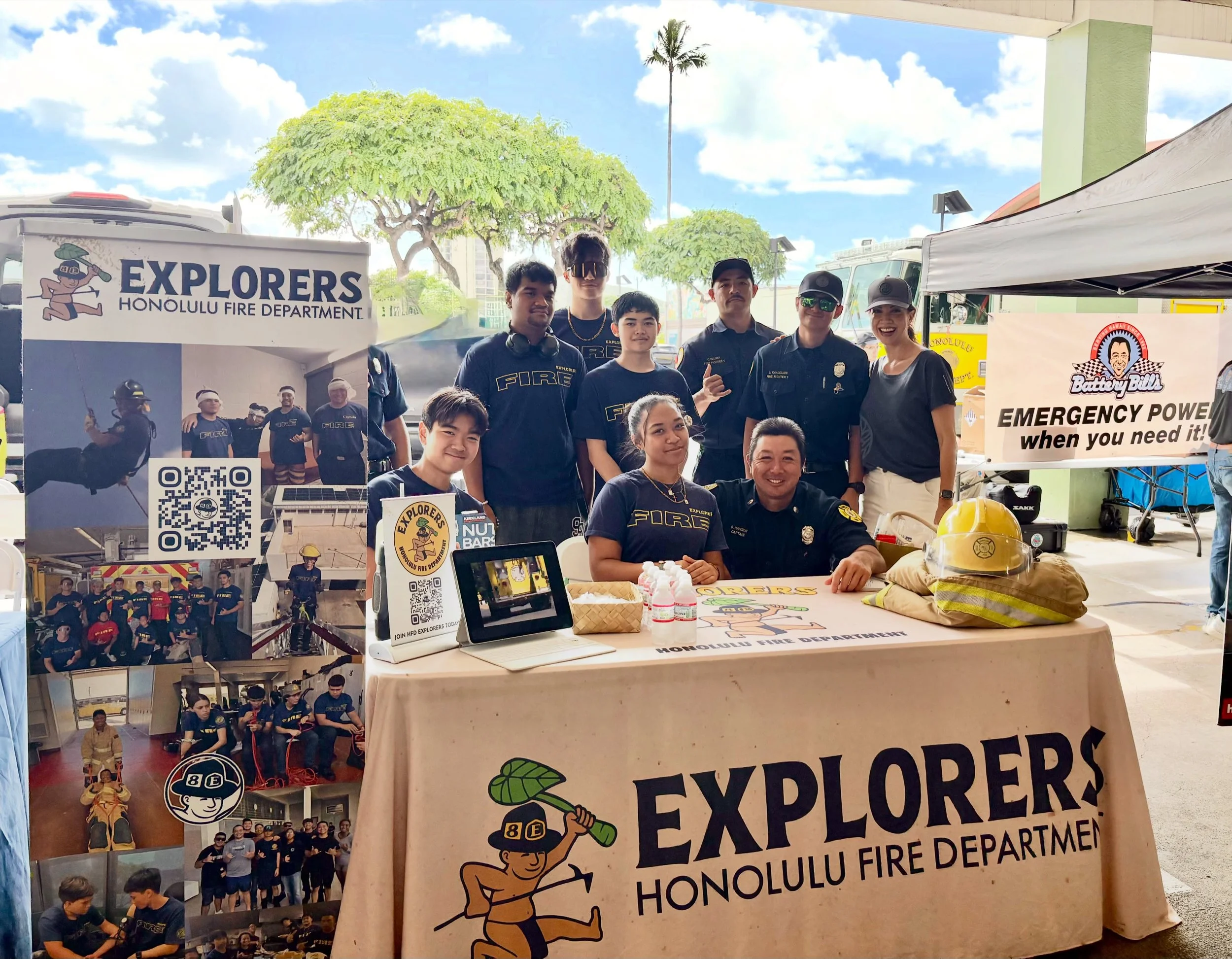 Mahalo @alexanderbaldwinhi for inviting us to participate in Kailuaʻs Emergency Preparedness event.  Great opportunity to share safety information and about the Explorers program.  #fire #prideservicededication #explorers #hawaii #firefighter