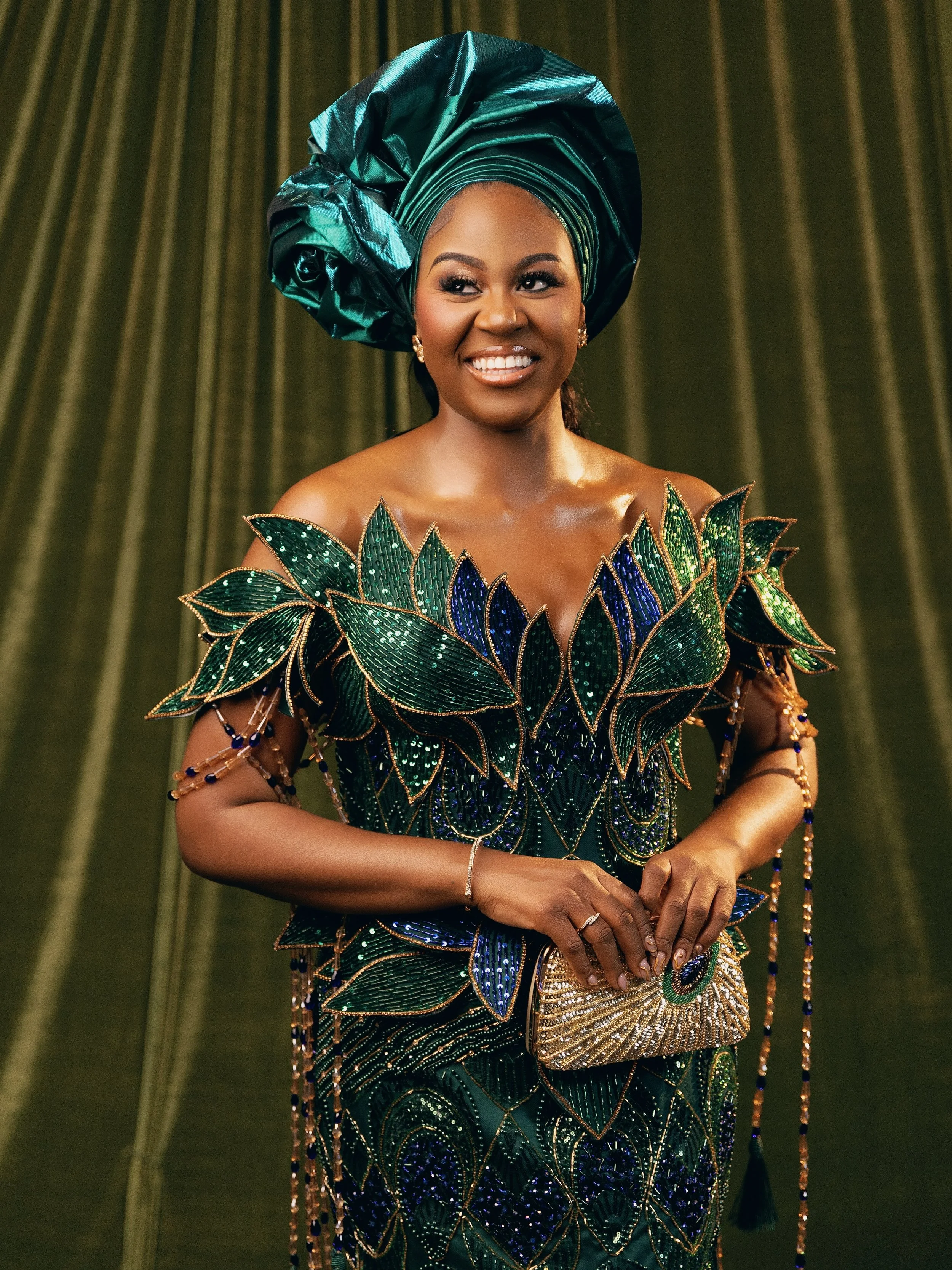 Introducing the one and ONLY sister of the groom. Ada Ekene-Guy Okafor. Had to show up and show OUT for my baby brother. Thank you to @nwanyi.oma and @scissoredbyesse  for getting this look together in less than 3 weeks. Still in awe 🥰✨
&bull;
&bull