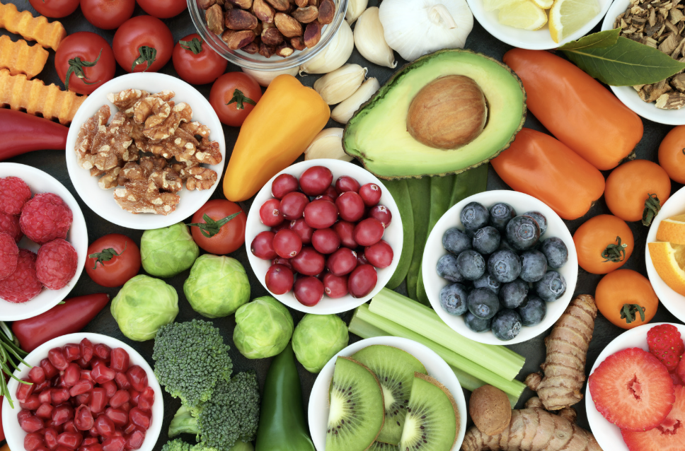 Can Diet Help Endometriosis? What the Research Shows
