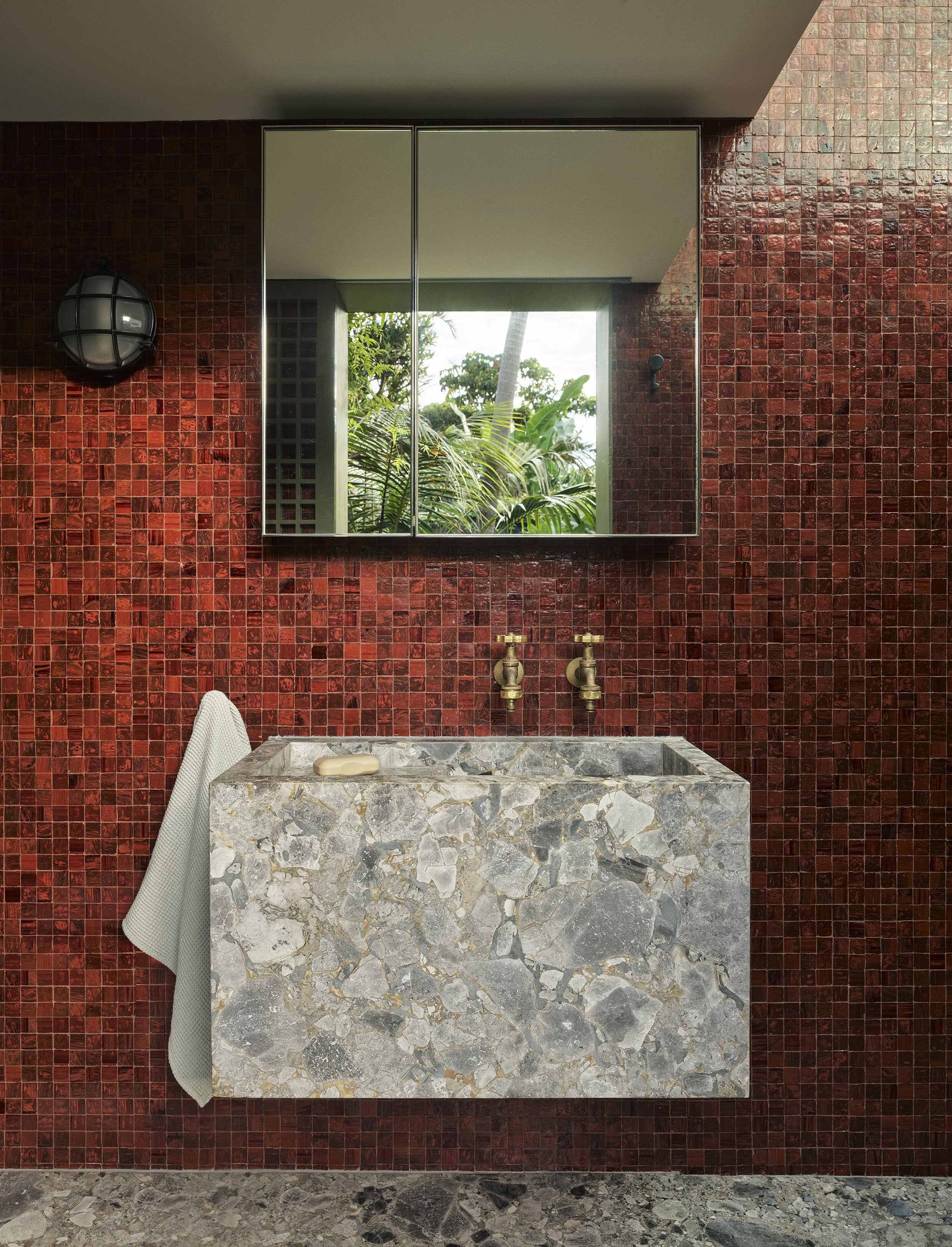Arent___Pyke_Rickard_Ave_Bondi_100326_479093[258344].jpg