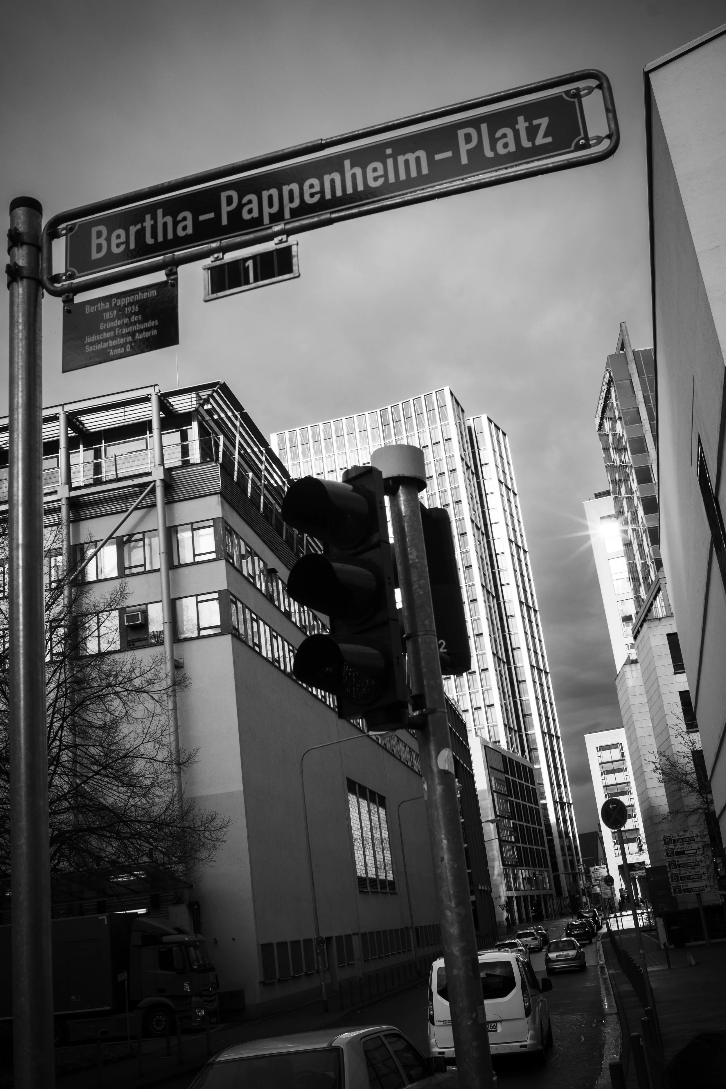 Portrait-145.jpg