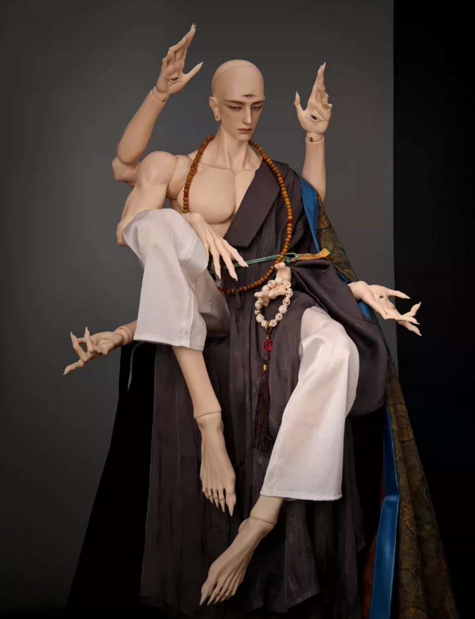 fantasy shape 6 armed (3).png