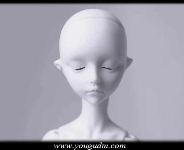 HYALINE 
 BLANK HEAD ONLY 
 
 head circumference- 16 cm
 wig size approx. 6-7 inches
 for 43cm body / 7 cm neck
 eye size 14 mm