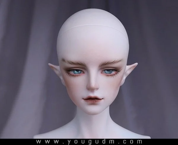 LEO
 head only with make-up