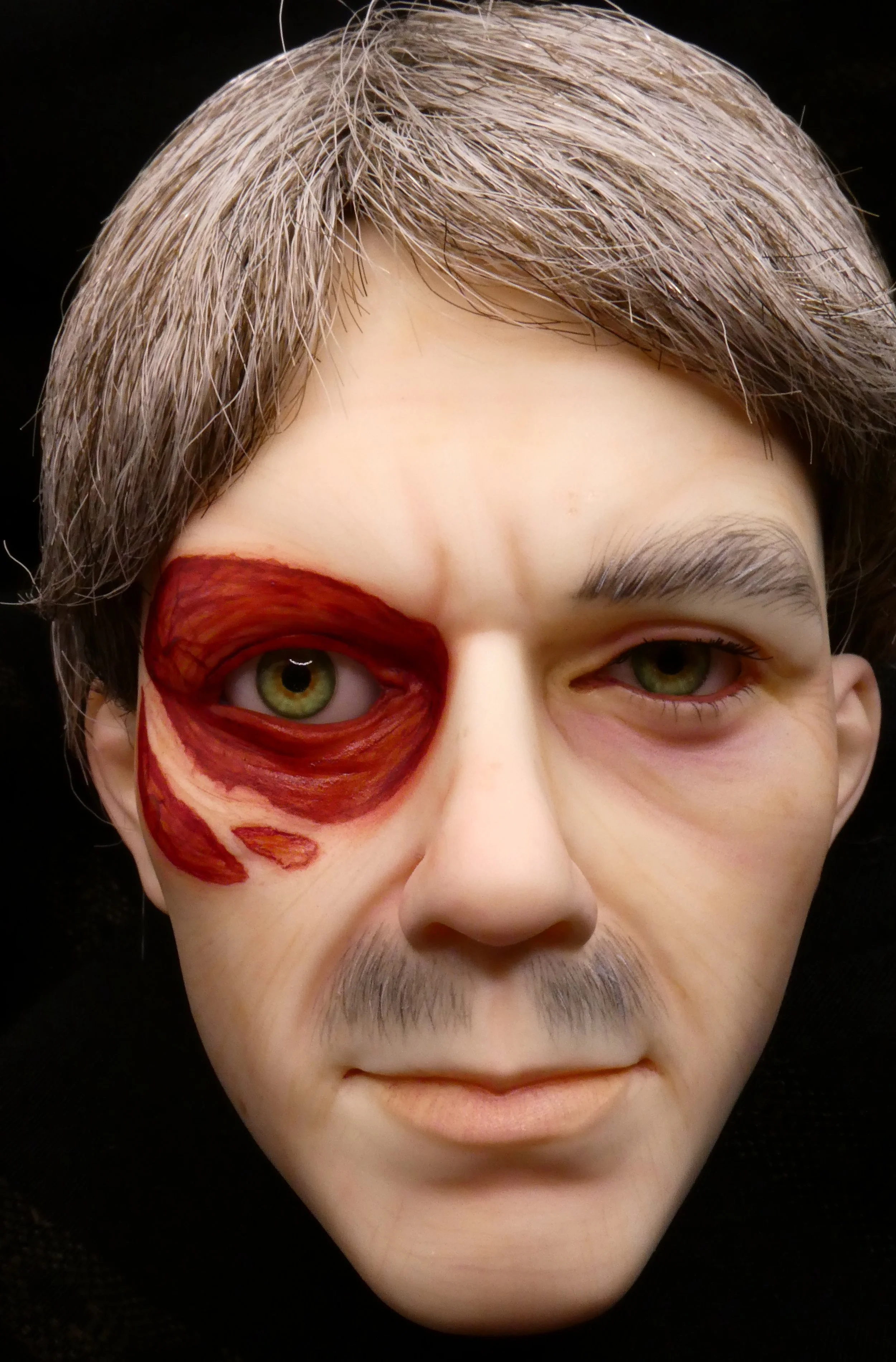 Minime
 
With wound and facial hair detailing