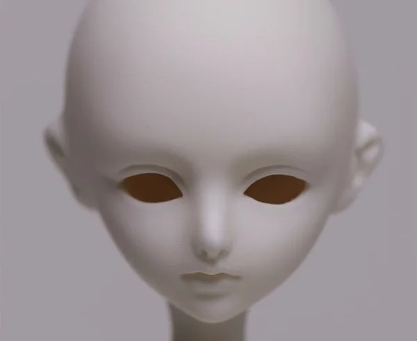 JULIE
BLANK HEAD ONLY
 
 head circumference- 16.8 cm 
 wig size approx. 6-7 inches
 for 30cm body / 5 cm neck
 eye size 14 mm