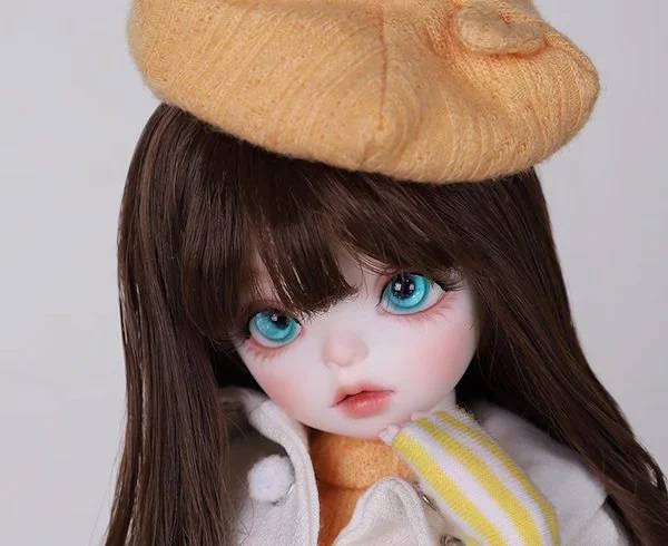 dvalley_Rach2_head_colour.jpg