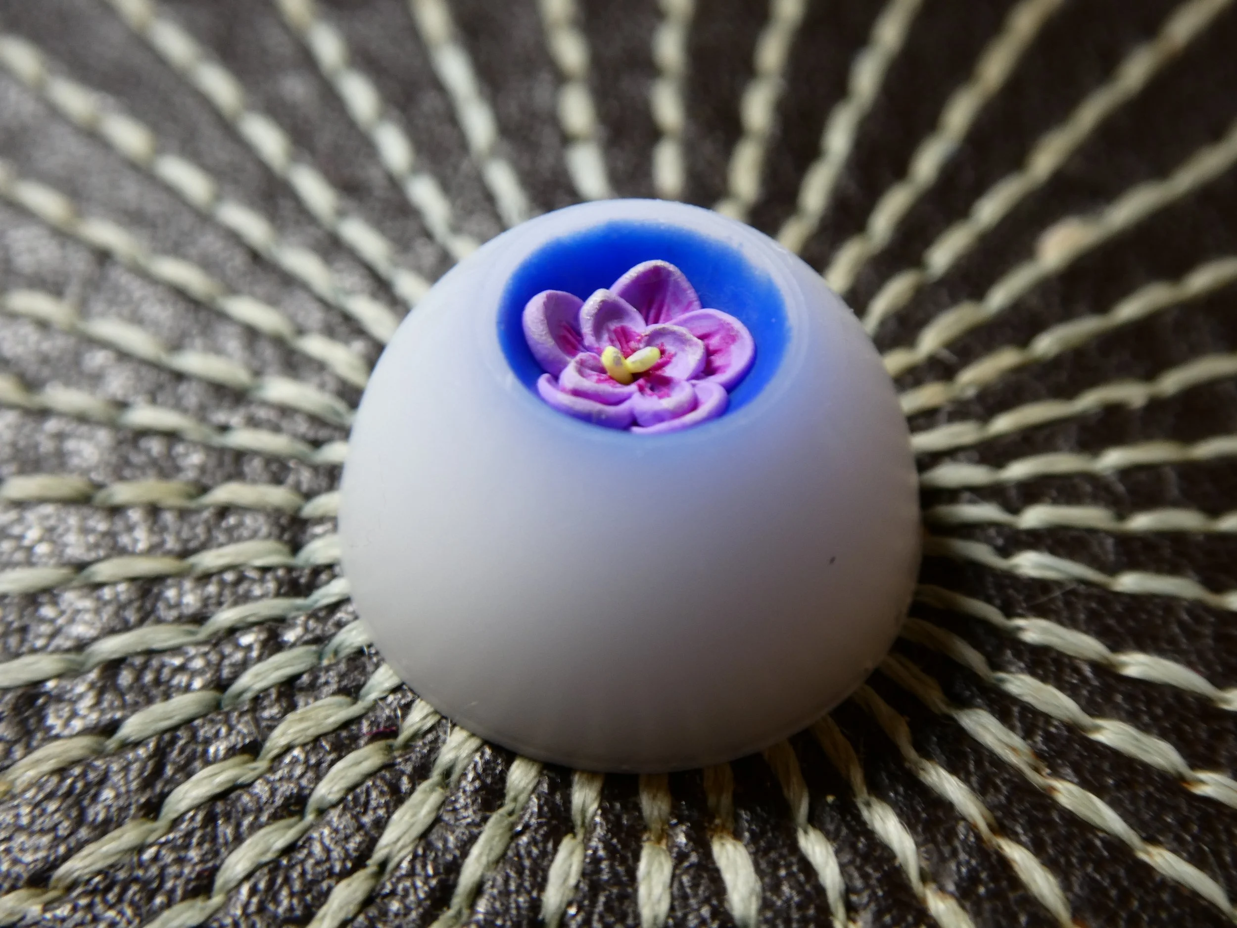 Oleandar Flower 
 
(hand sculpted)