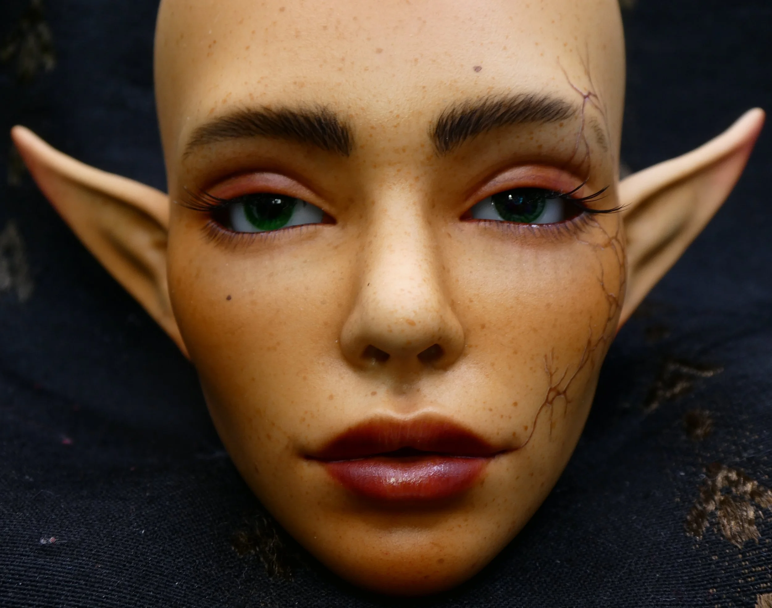Sartoria J Luthien
 
With faceup and custom eyes