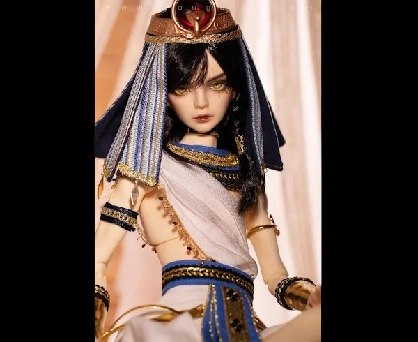 RAH 
 color in the picture is normal skin
 B4-15 body