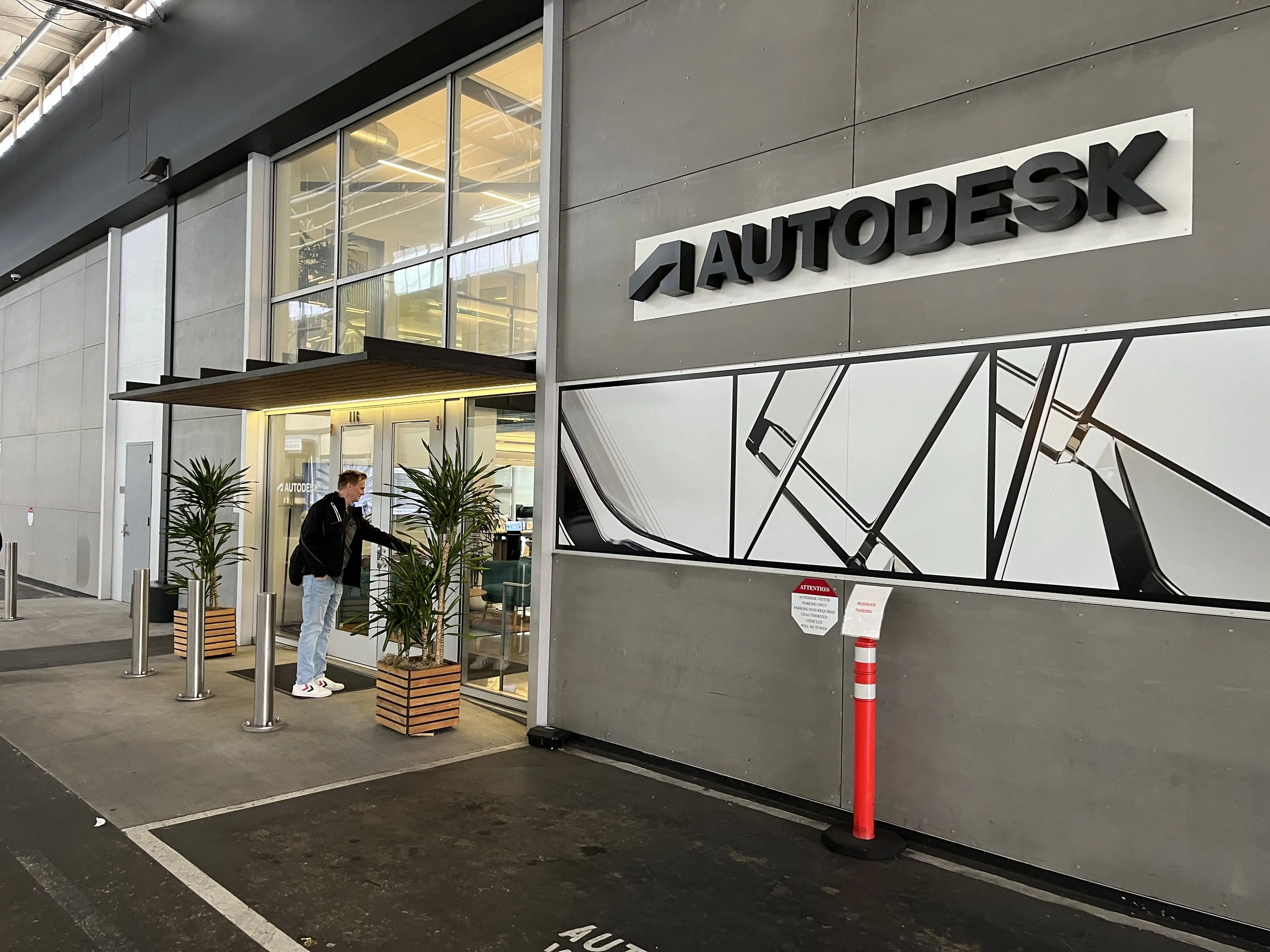 Workdesk-bei-Autodesk-strategischer-Partner_Pier9_SanFrancisco.jpg