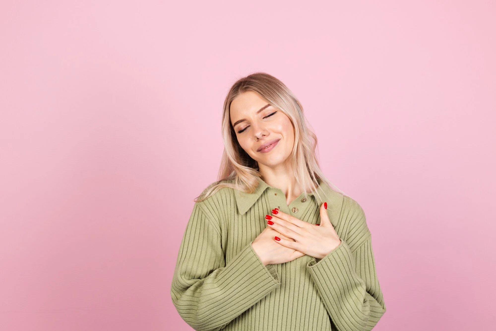 pretty-european-woman-casual-sweater-pink-wall_343596-5825.jpg