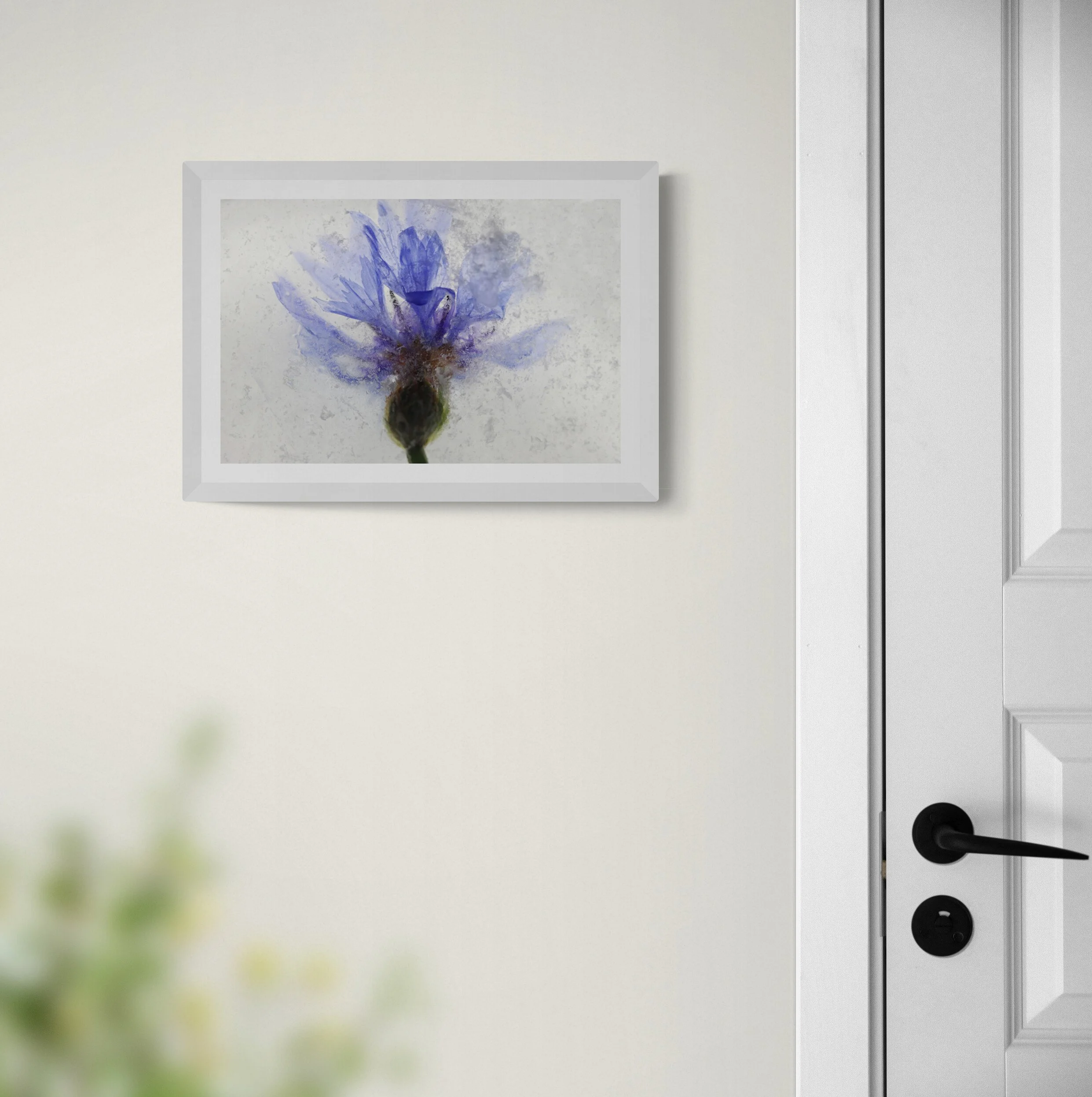 empty-wall-next-to-doorway 29.jpg