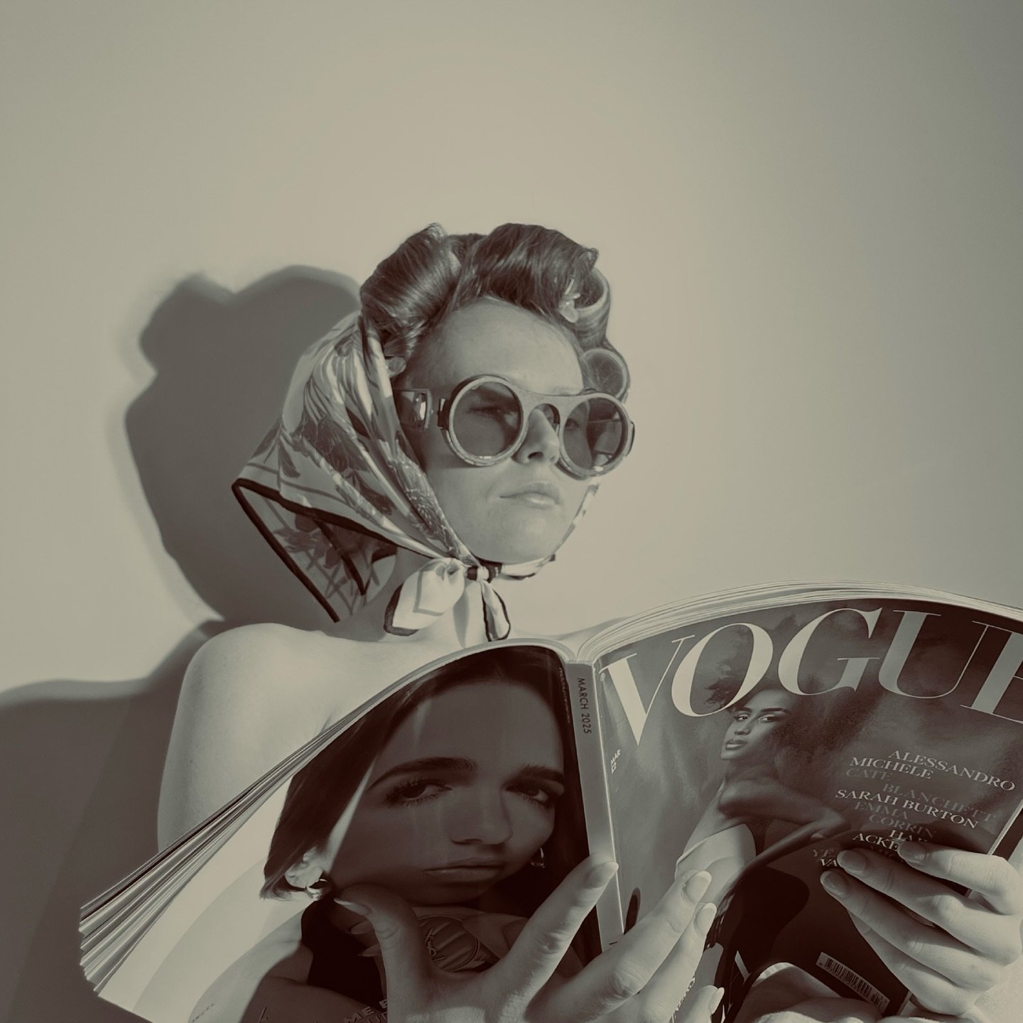 My first final year project at Central Saint Martins⁣⁣
⁣⁣
This project was inspired by my own experiences living with Visual Snow. It&rsquo;s a neurological condition that presents itself as a constant moving static across the visual field, often acc