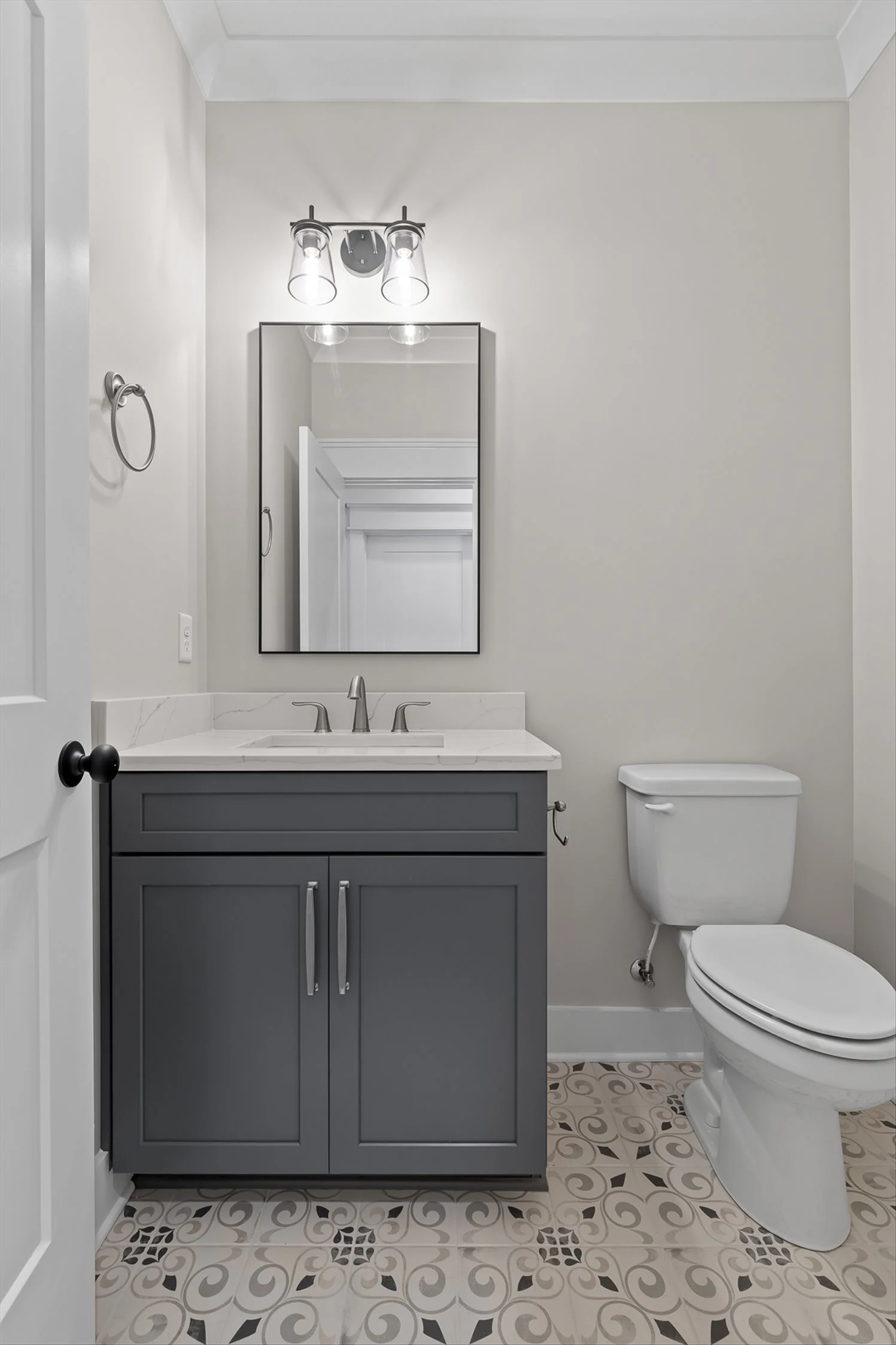 28-Poe Rd-30.jpg