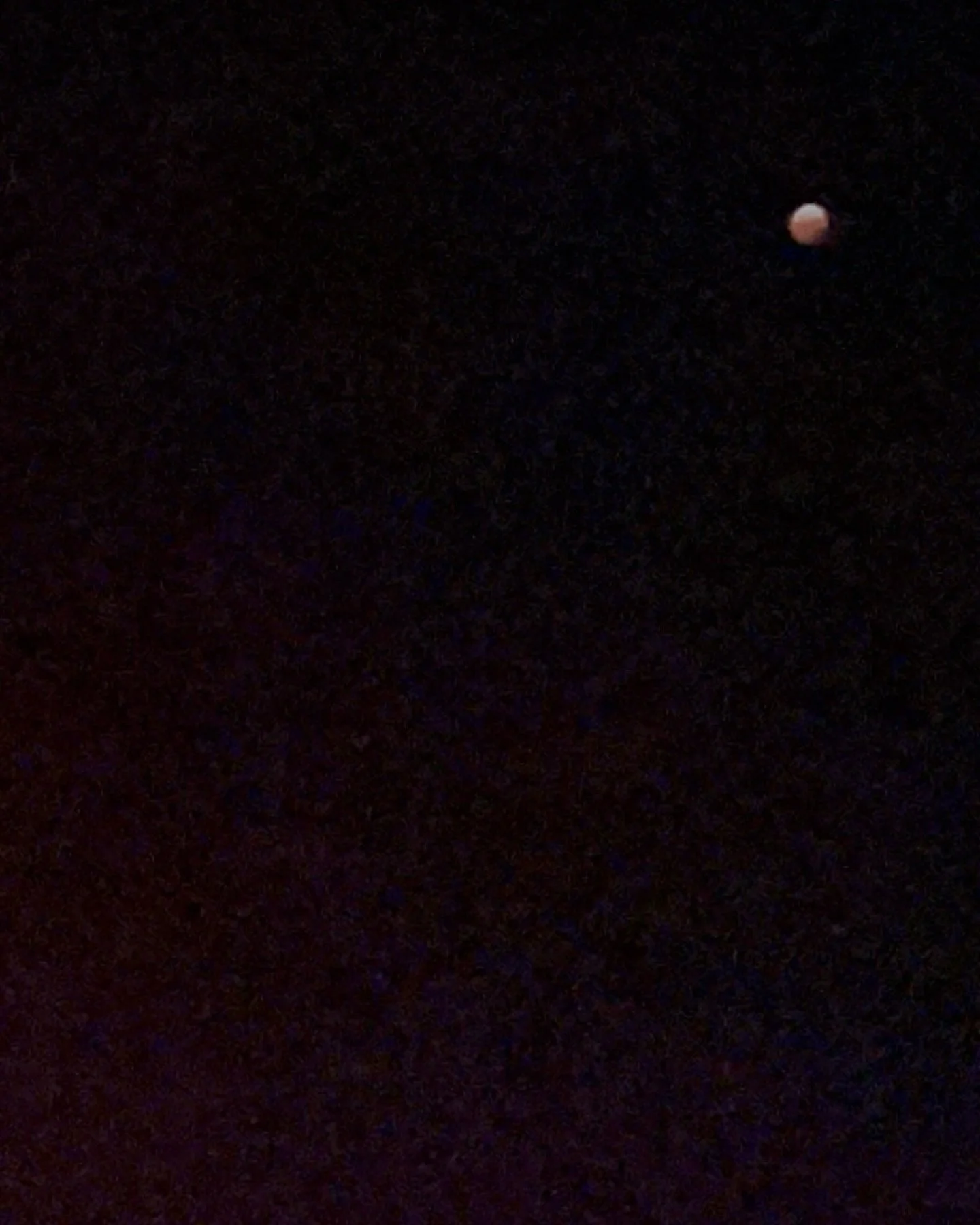 From: "Blood Moon Lunar Eclipse above the Pagoda"
Meditations 1, 5, 10 minutes
Link in Bio