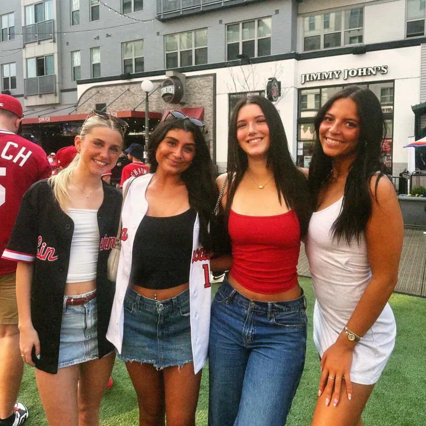 Happy Opening Day for the Cincinnati Reds! ❤️⚾️🌭✨ #gatewayloftscincinnati #cincinnati #studenthousing #universityofcincinnati #bearcats