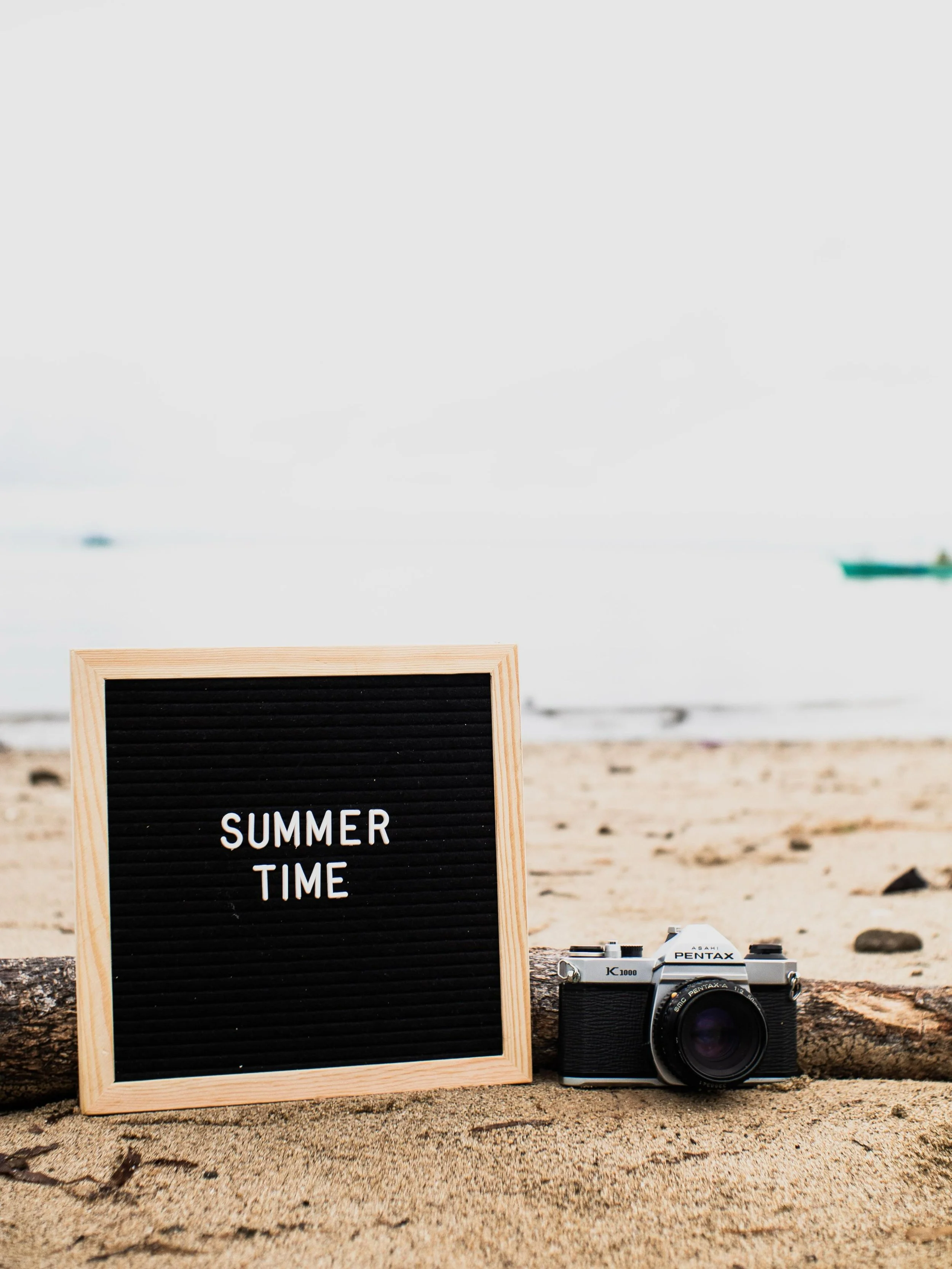 It&rsquo;s starting to feel like summer outside! ☀️

Whether you&rsquo;re taking classes, working, traveling, or just relaxing, what does your perfect summer look like? 

Share your plans with us below! 🌴👇