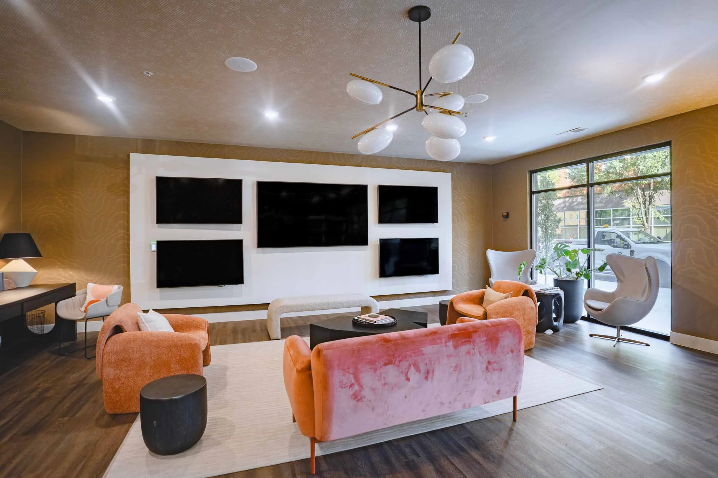 Gateway Lofts Cincinnati | Apartments in Cincinnati, OH | Clubhouse and Resident Lounge